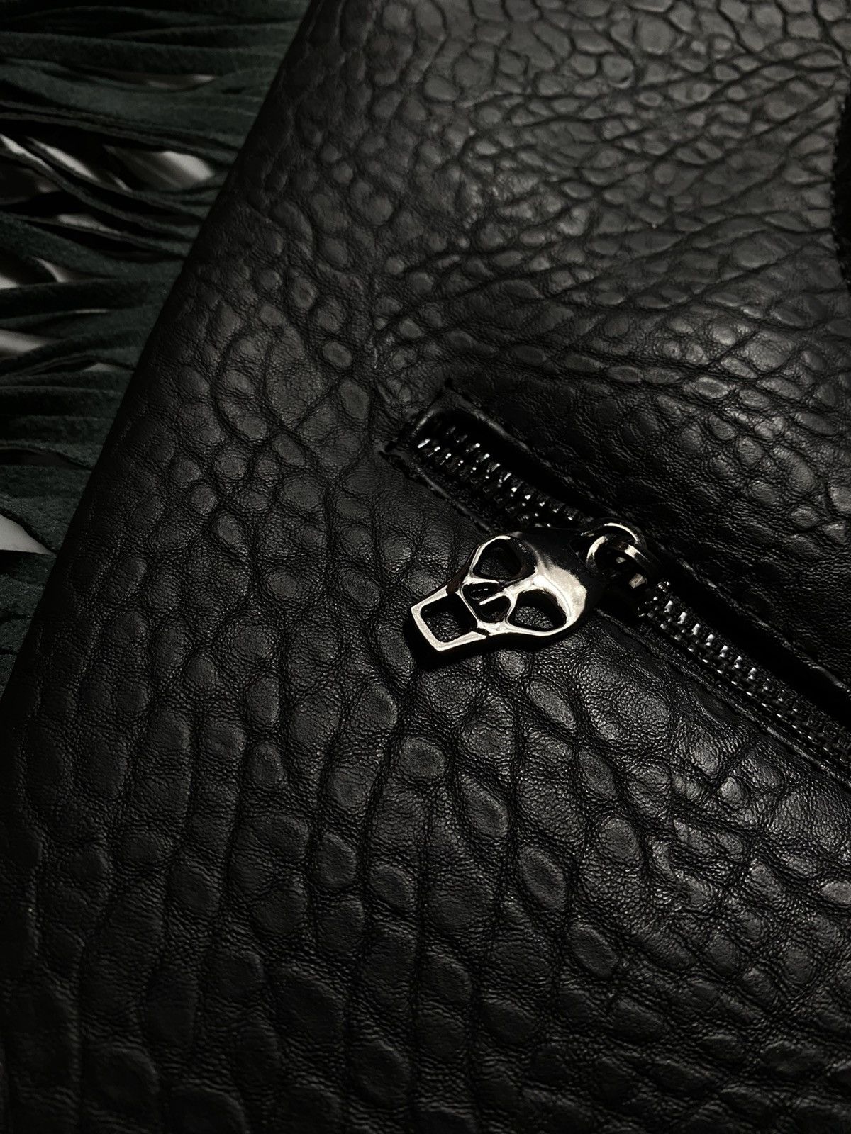 Japanese Brand Alexander McQueen style avant garde skull leather handbag Size ONE SIZE - 10 Thumbnail