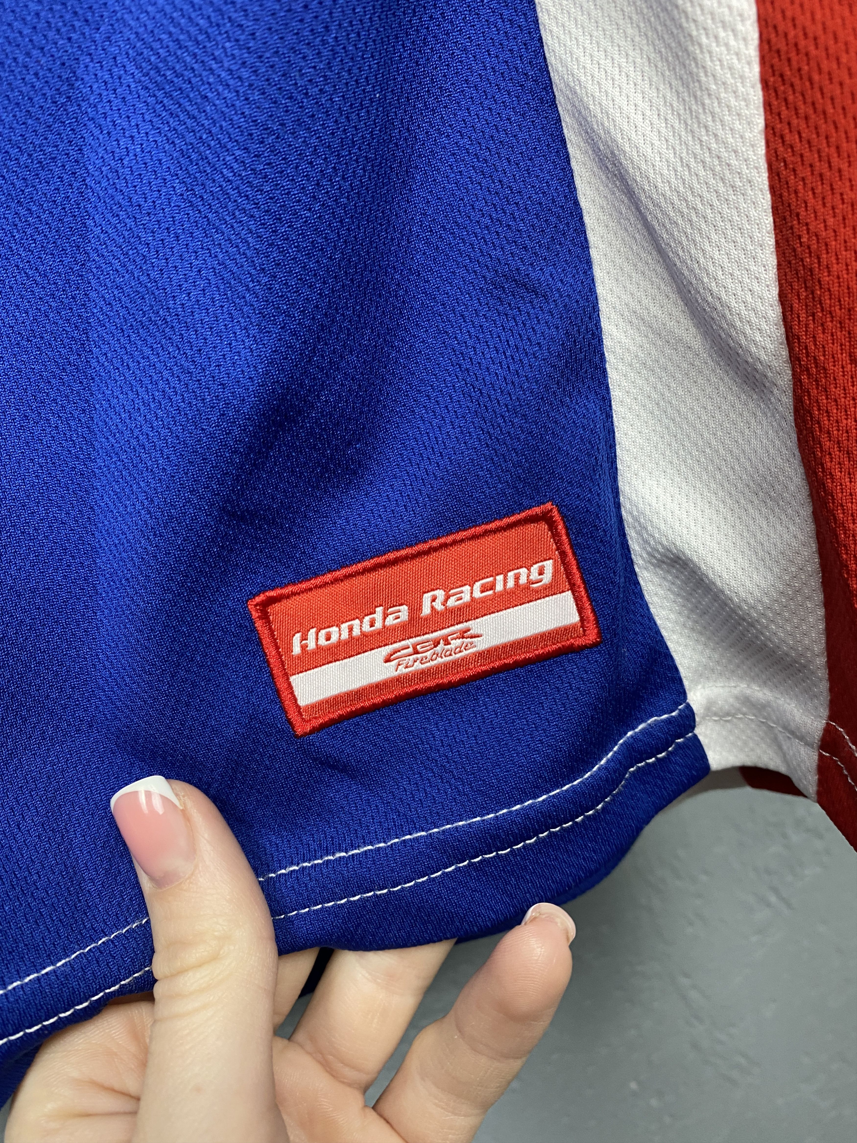 Honda × Vintage Honda CBR Racing Vintage Mens Sleveless T-Shirt Size US L / EU 52-54 / 3 - 3 Thumbnail