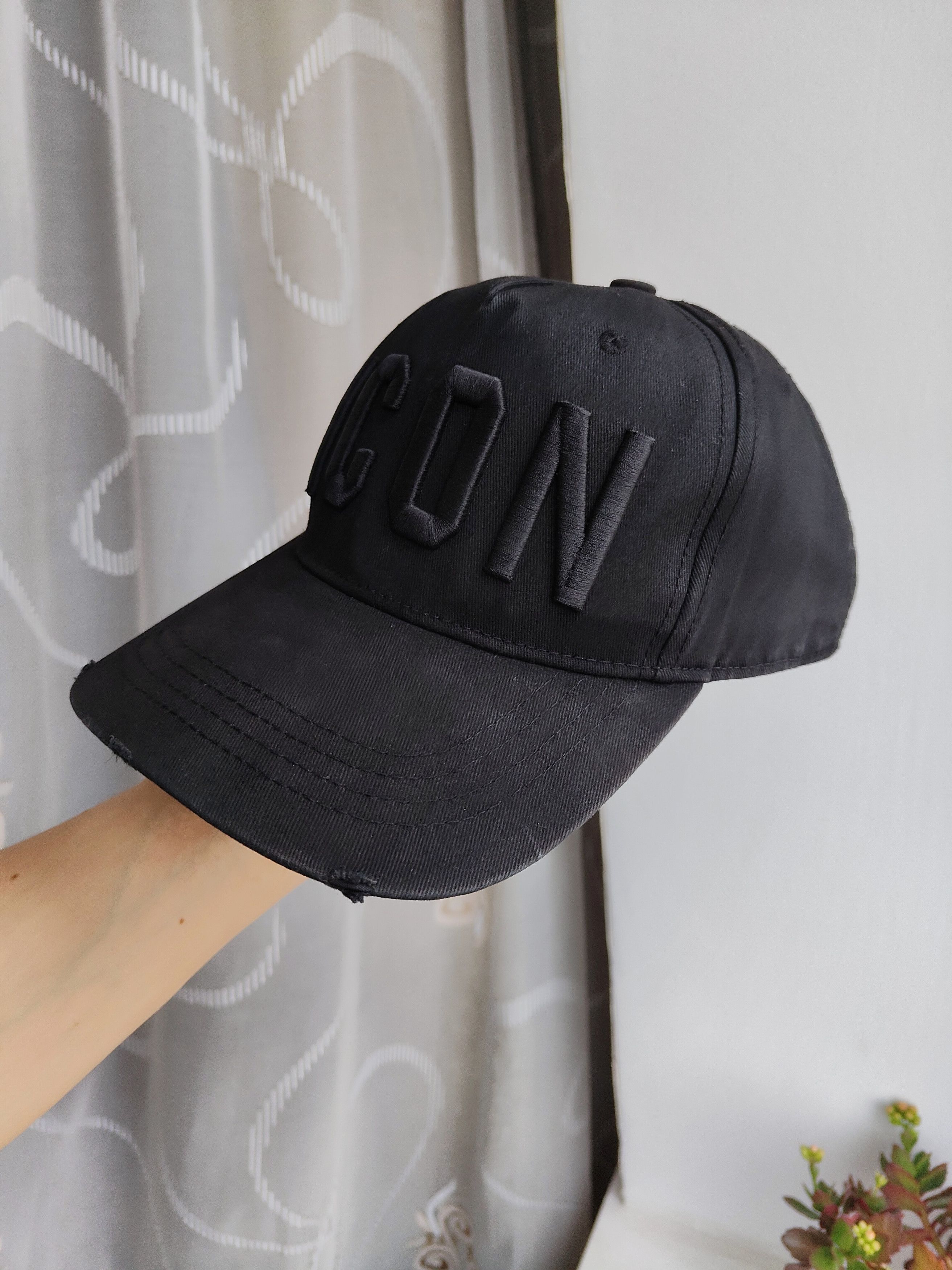 Dsquared2 Dsquared ICON Cap Dsquared 2 Cap Italy Unisex Size ONE SIZE - 4 Thumbnail