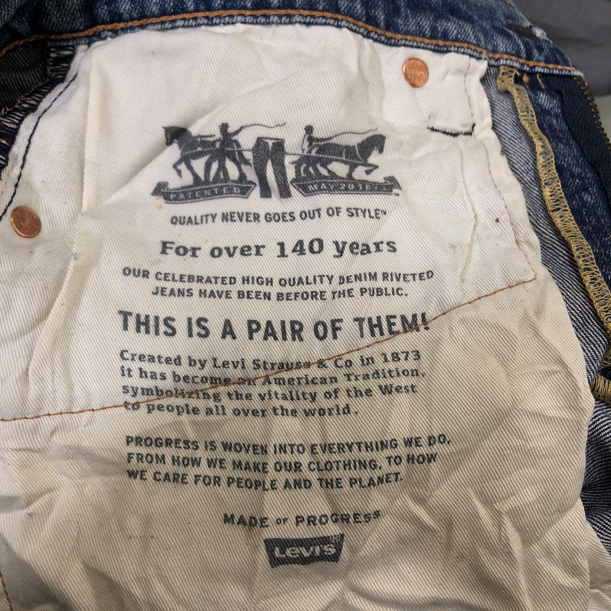 Levi's 🔥90’s Vintage Levi’s Distressed Denim Jeans Size US 32 / EU 48 - 21 Thumbnail