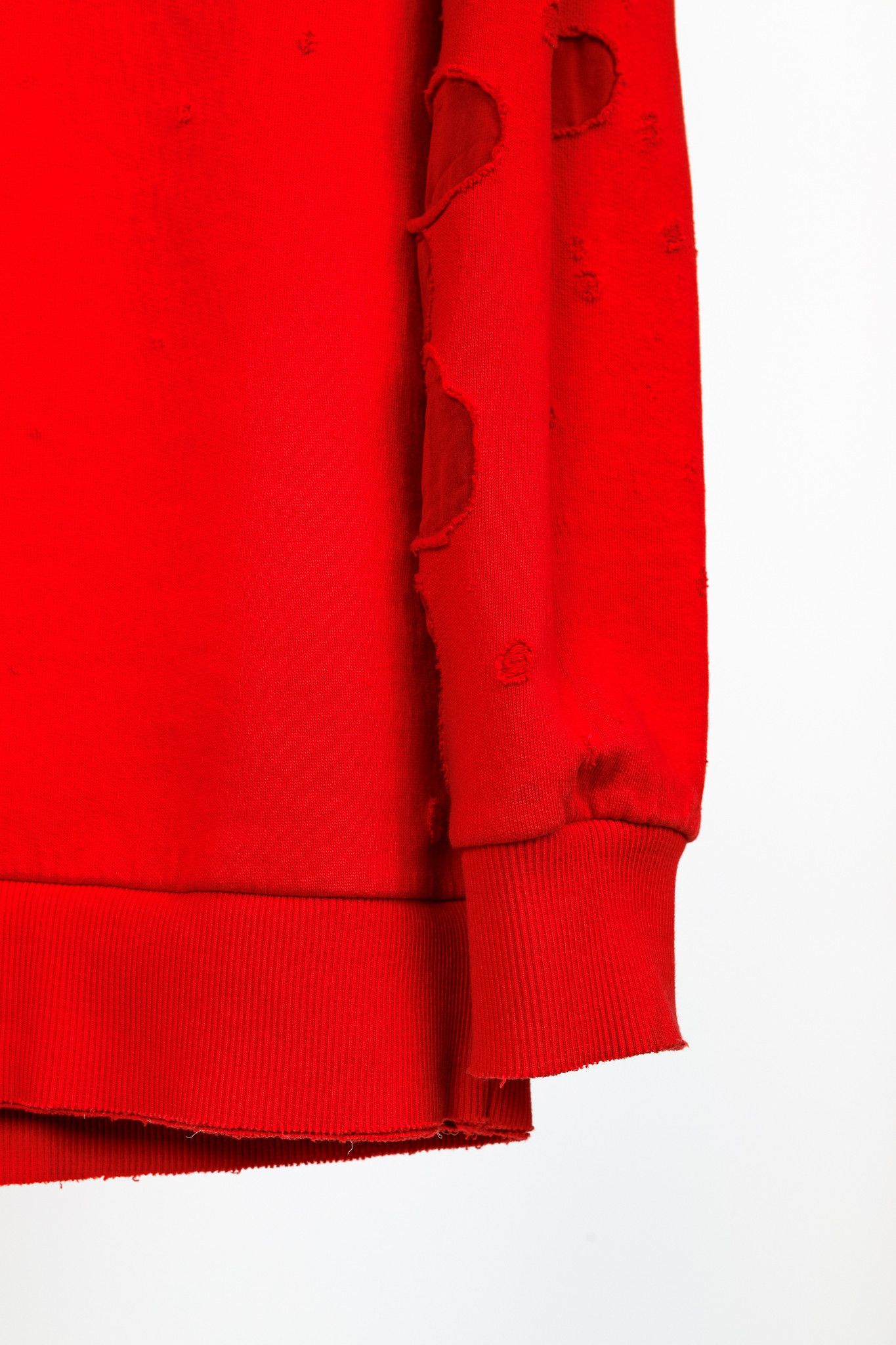 Givenchy Givenchy AW/17 Red Distressed Logo-Print Crewneck Sweatshirt Size US S / EU 44-46 / 1 - 7 Thumbnail