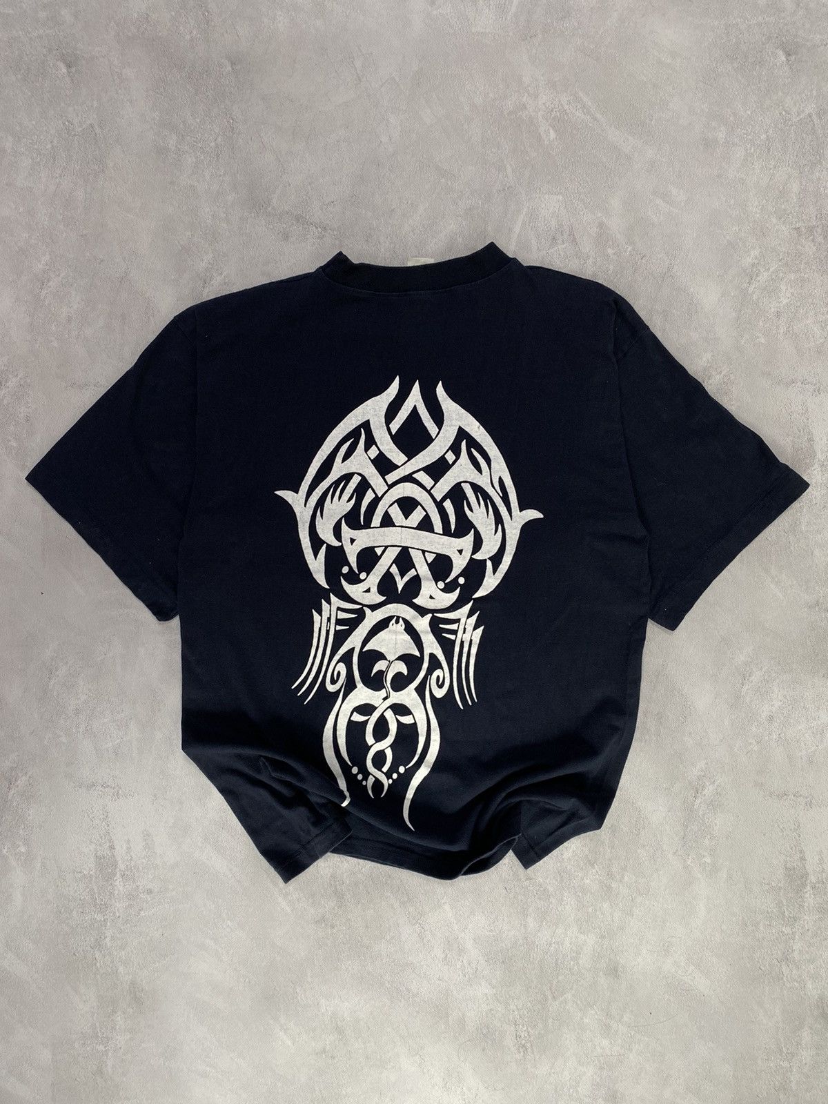 Japanese Brand ⚜️ Vintage T Shirt Big Abstract Logo Rave Style Y2K Size US L / EU 52-54 / 3 - 1 Thumbnail