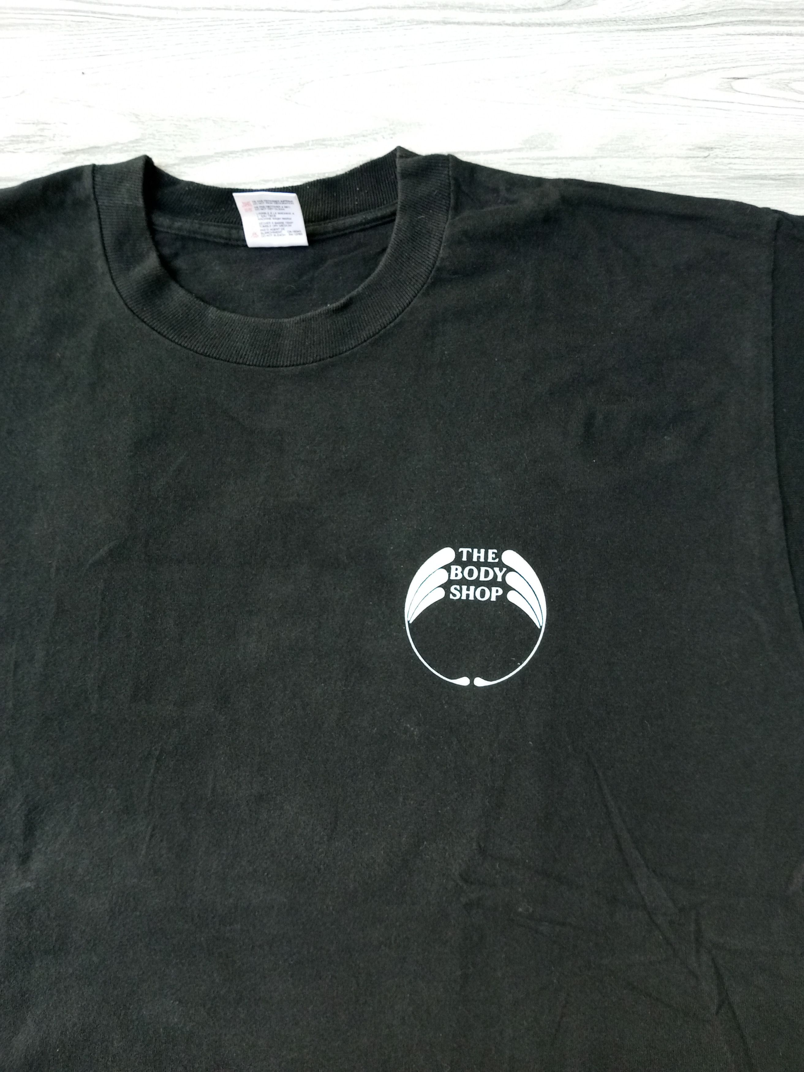 Vintage Vintage The Body Shop T-shirt Againts Animal Testing Size US XL / EU 56 / 4 - 2 Thumbnail