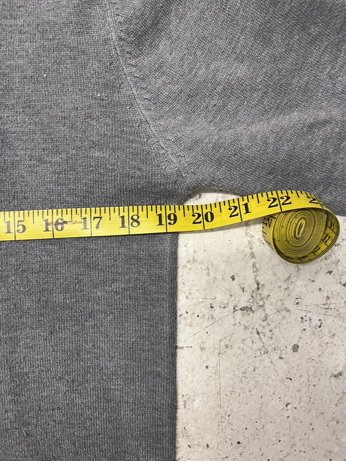 Polo Ralph Lauren Grey polo ralph lauren v-neck sweater Size US S / EU 44-46 / 1 - 4 Thumbnail