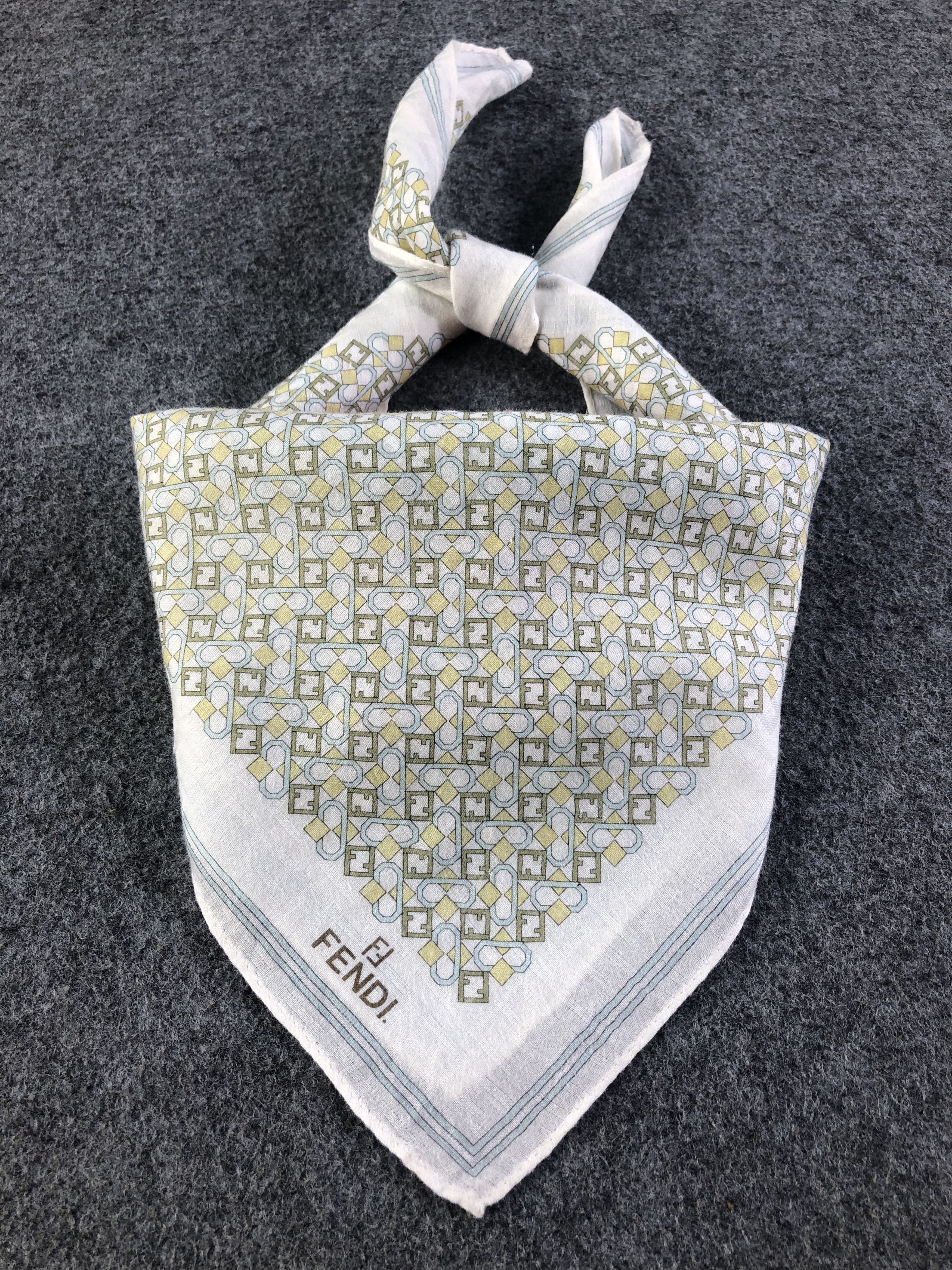Vintage Fendi Handkerchief / Bandana / Neckerchief A1673 Size ONE SIZE - 1 Thumbnail