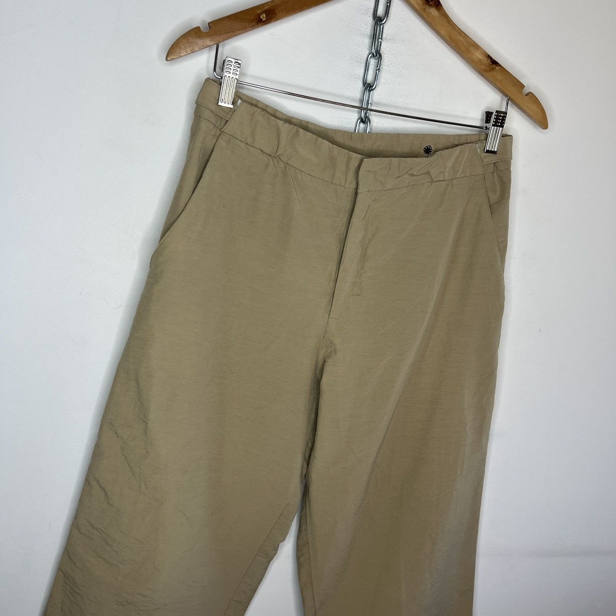 Prada Prada Beige Nylon Pants Red Tab Y2K Size 28" / US 6 / IT 42 - 4 Thumbnail