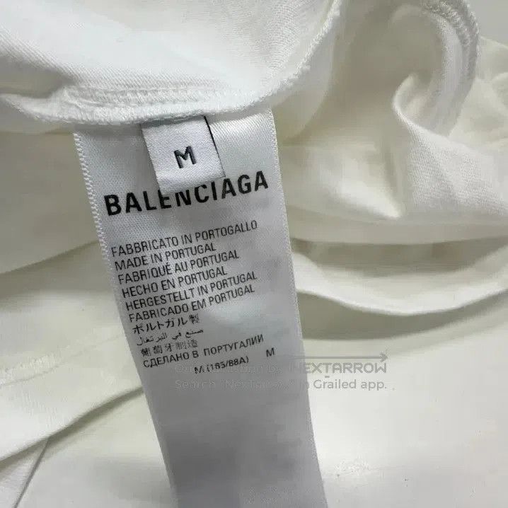 Balenciaga Balenciaga World Food Programme Logo T. Size US M / EU 48-50 / 2 - 3 Thumbnail