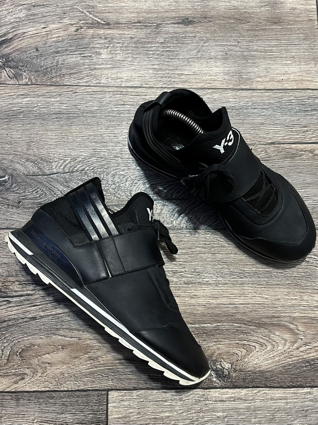 Y-3 Adidas Y-3 x Yohji Yamamoto Atira Strap Core Black Sneakers Size US 8.5 / IT 38.5 - 2 Thumbnail