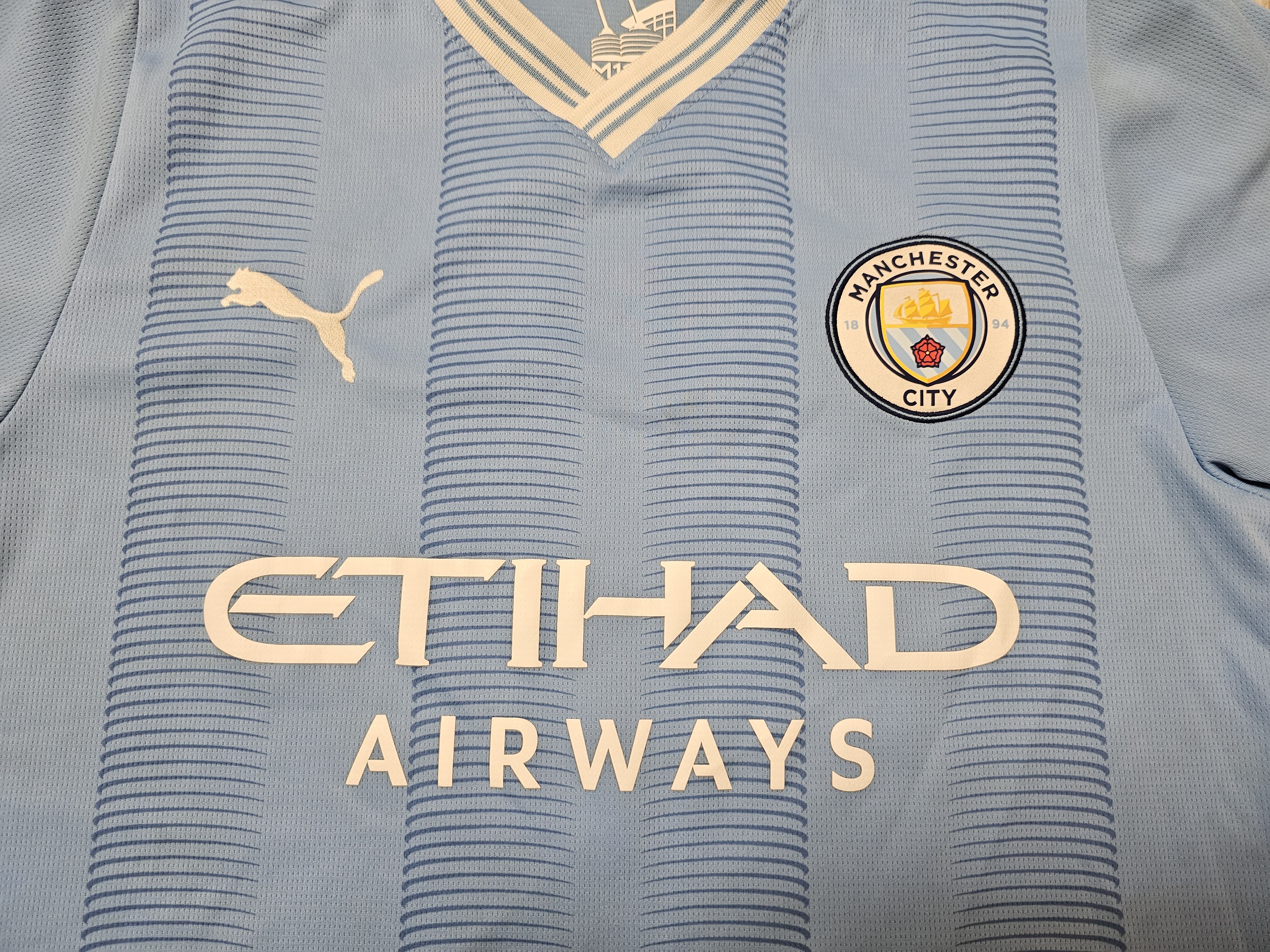 All Sport × Puma MANCHESTER CITY 2023 2024 HOME FOOTBALL SHIRT SOCCER JERSEY Size US S / EU 44-46 / 1 - 3 Thumbnail