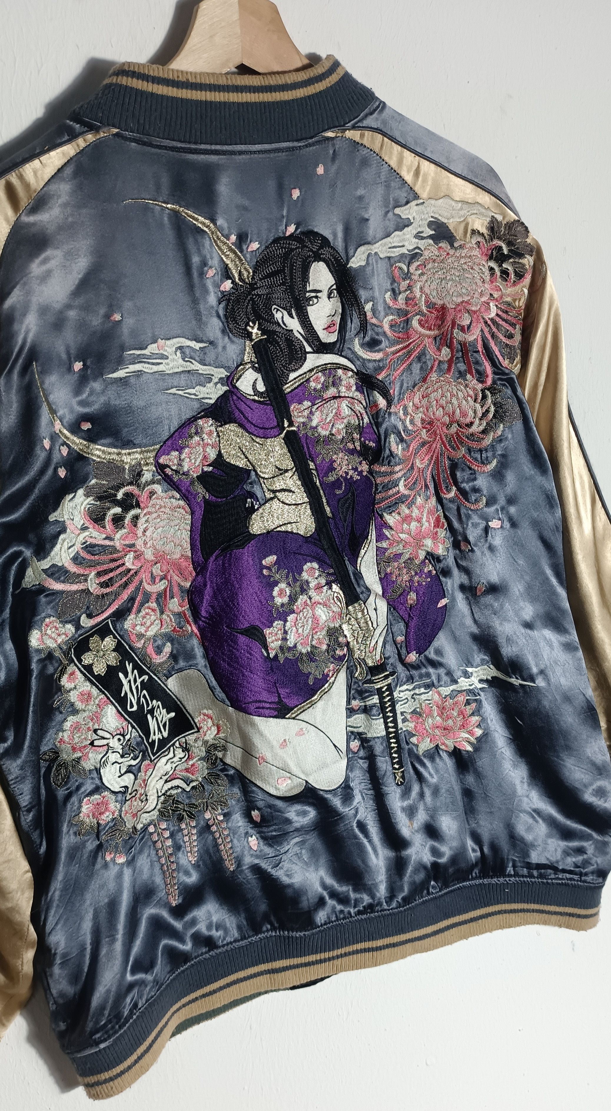 Japanese Brand 💥Batto Musume Yakuza Kimono Women Reversible Sukajan Size US XXL / EU 58 / 5 - 7 Thumbnail