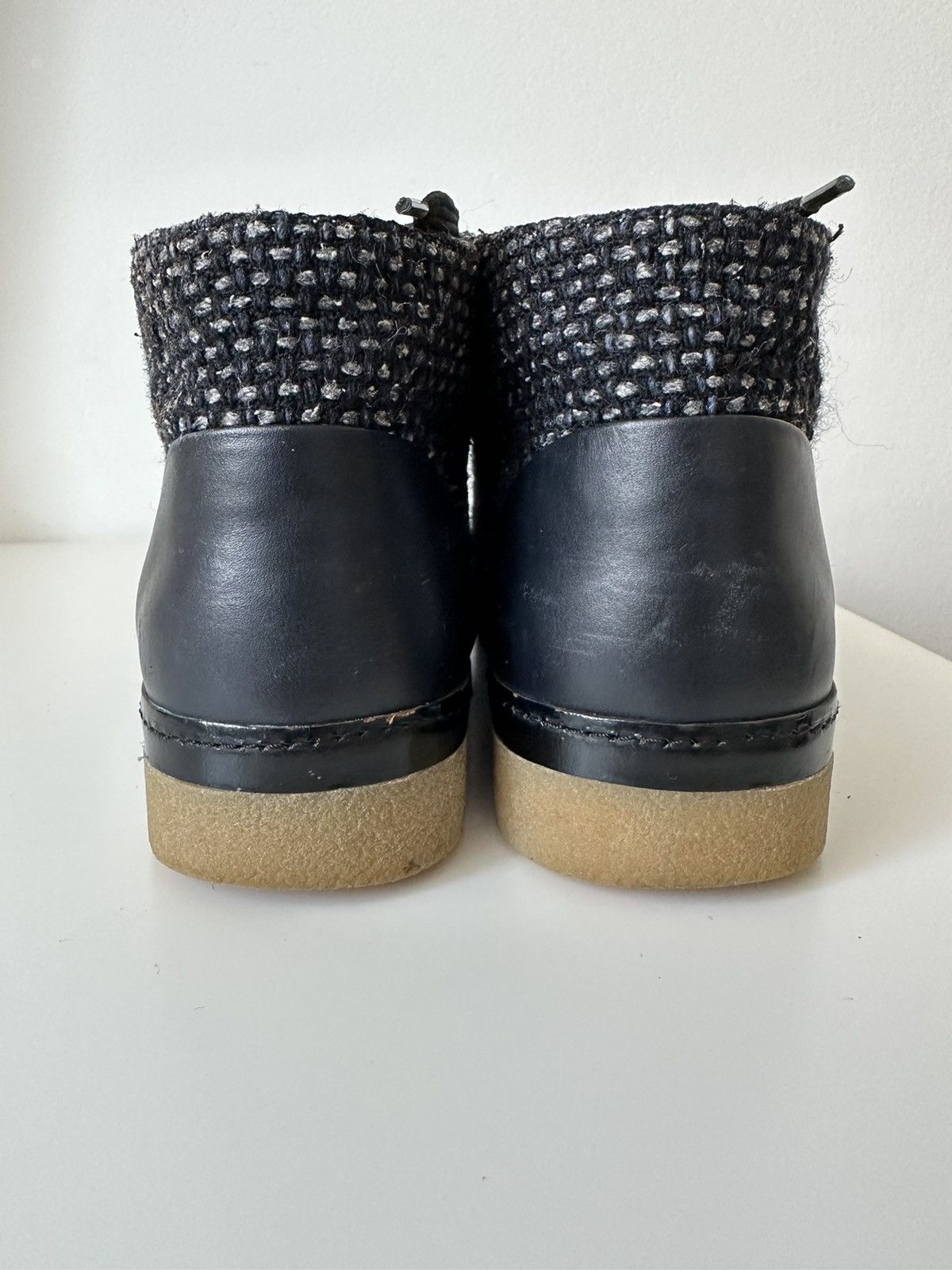 Chanel Chanel Tweed Leather Cap Toe CC Logo Lace Up Ankle Boots Size US 6 / IT 36 - 7 Thumbnail