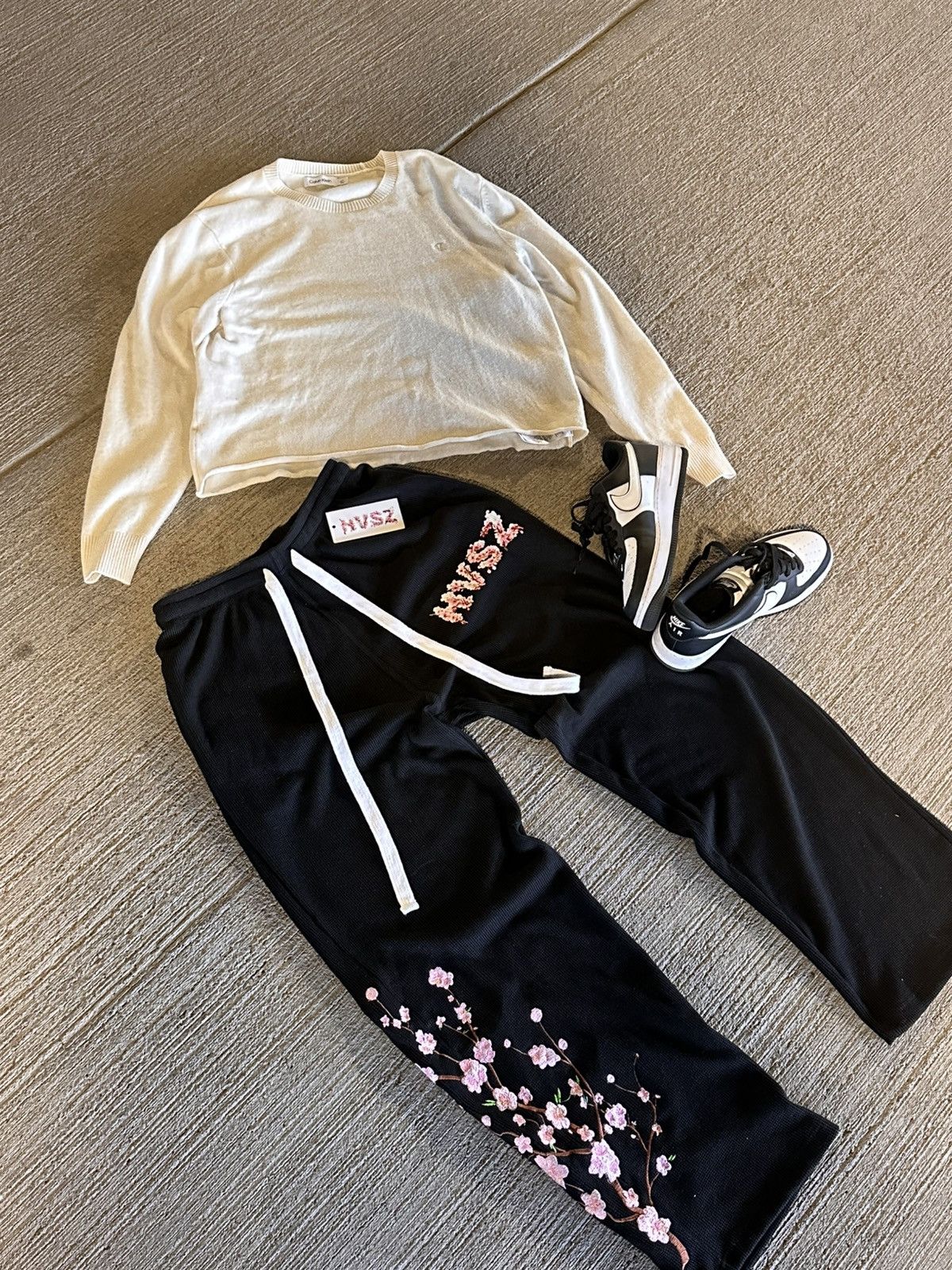 Other Cherry blossom thermal Size US 34 / EU 50 - 2 Thumbnail