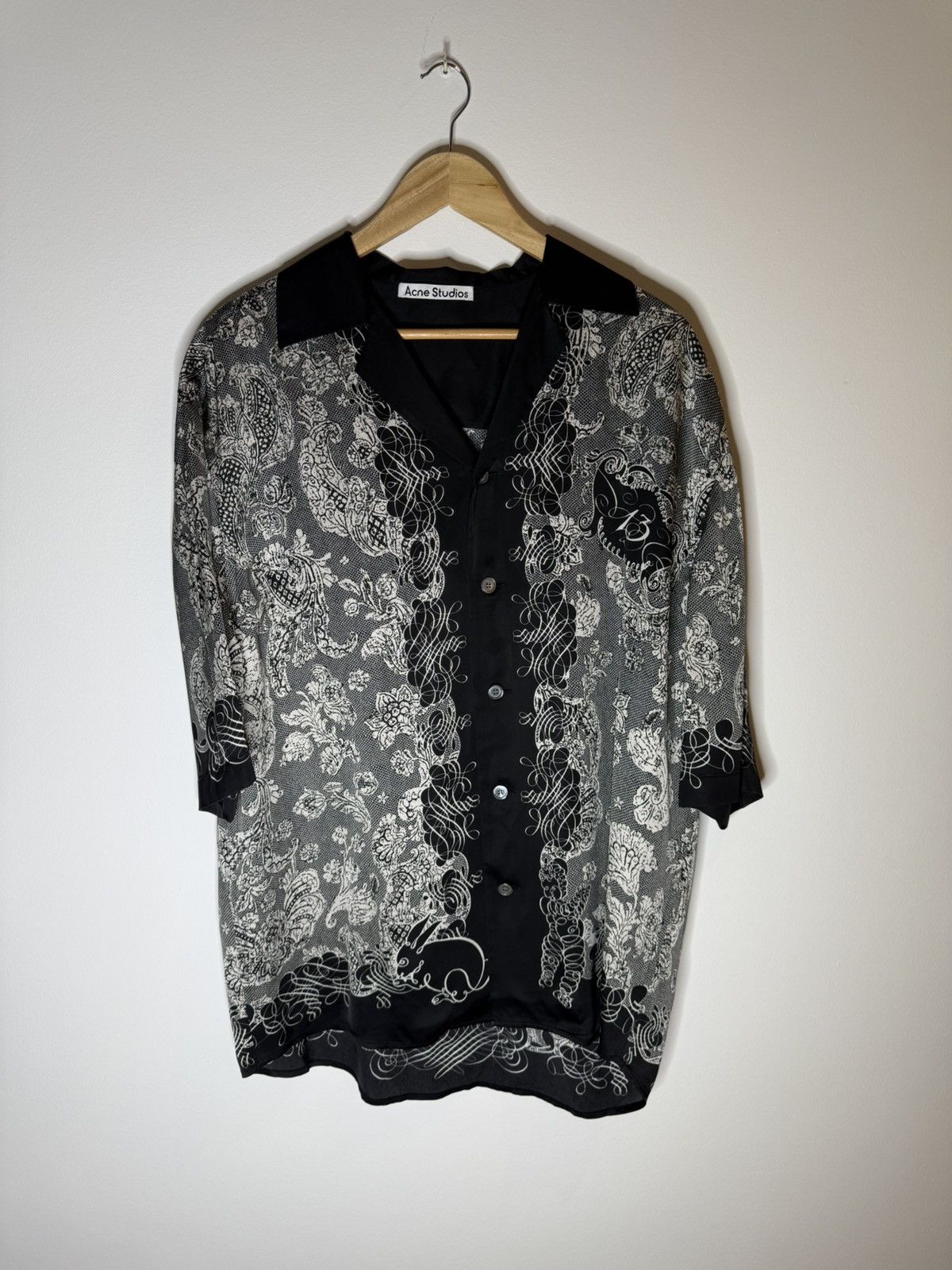 Acne Studios ACNE STUDIOS SOWEN BUILDING PRINT SHORT SLEEVE Size US XL / EU 56 / 4 - 1 Thumbnail