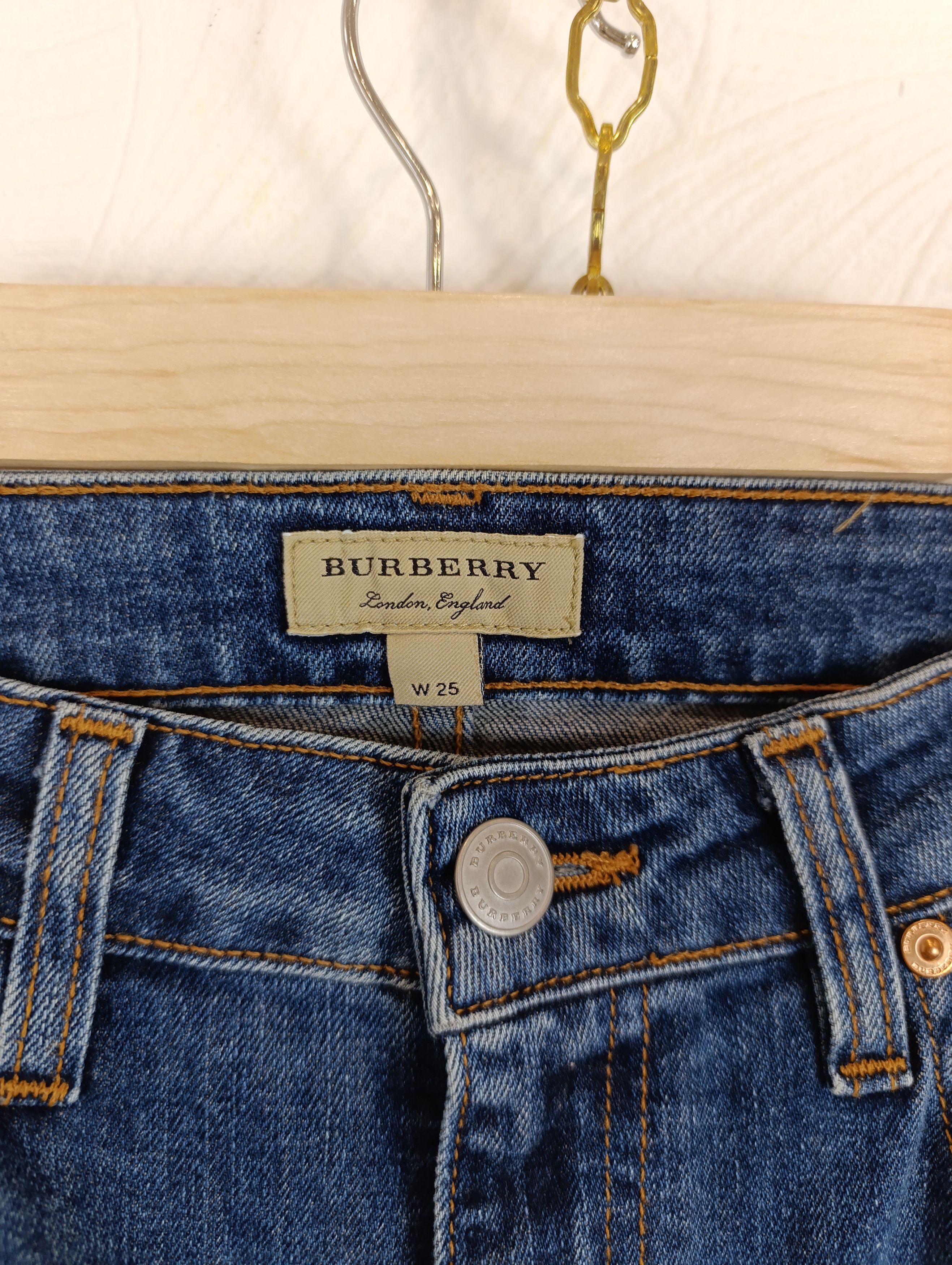 Burberry BURBERRY LONDON ENGLAND SLIM CROP WOMENS JEAN'S Size 25" / US 0 / IT 36 - 9 Thumbnail