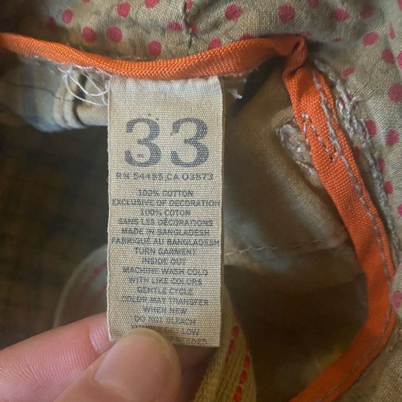 American Eagle Outfitters Y2k Tan American Eagle Cargo Shorts Size US 33 - 3 Thumbnail