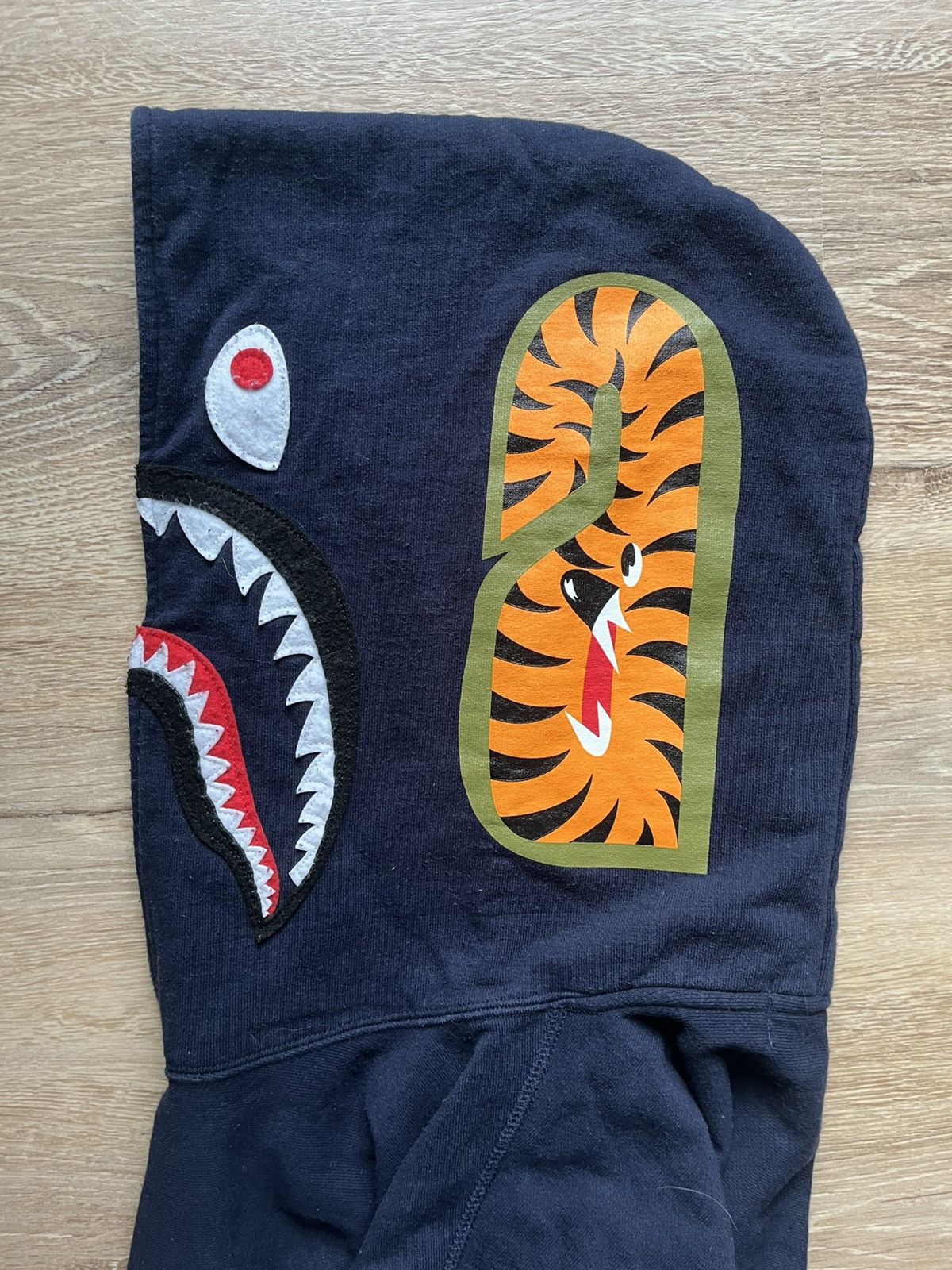 Bape Bape shark navy hoodie rare streetwear luxury drip swag Size US L / EU 52-54 / 3 - 5 Thumbnail