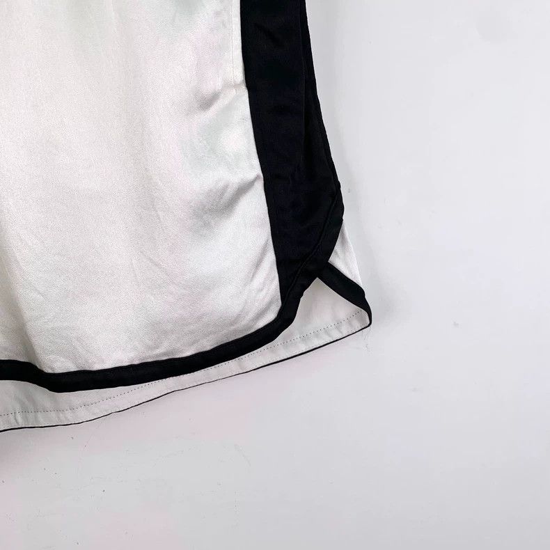 Dior Dior SizeS White logo leather brand elastic waist casual sh Size US 30 / EU 46 - 5 Thumbnail