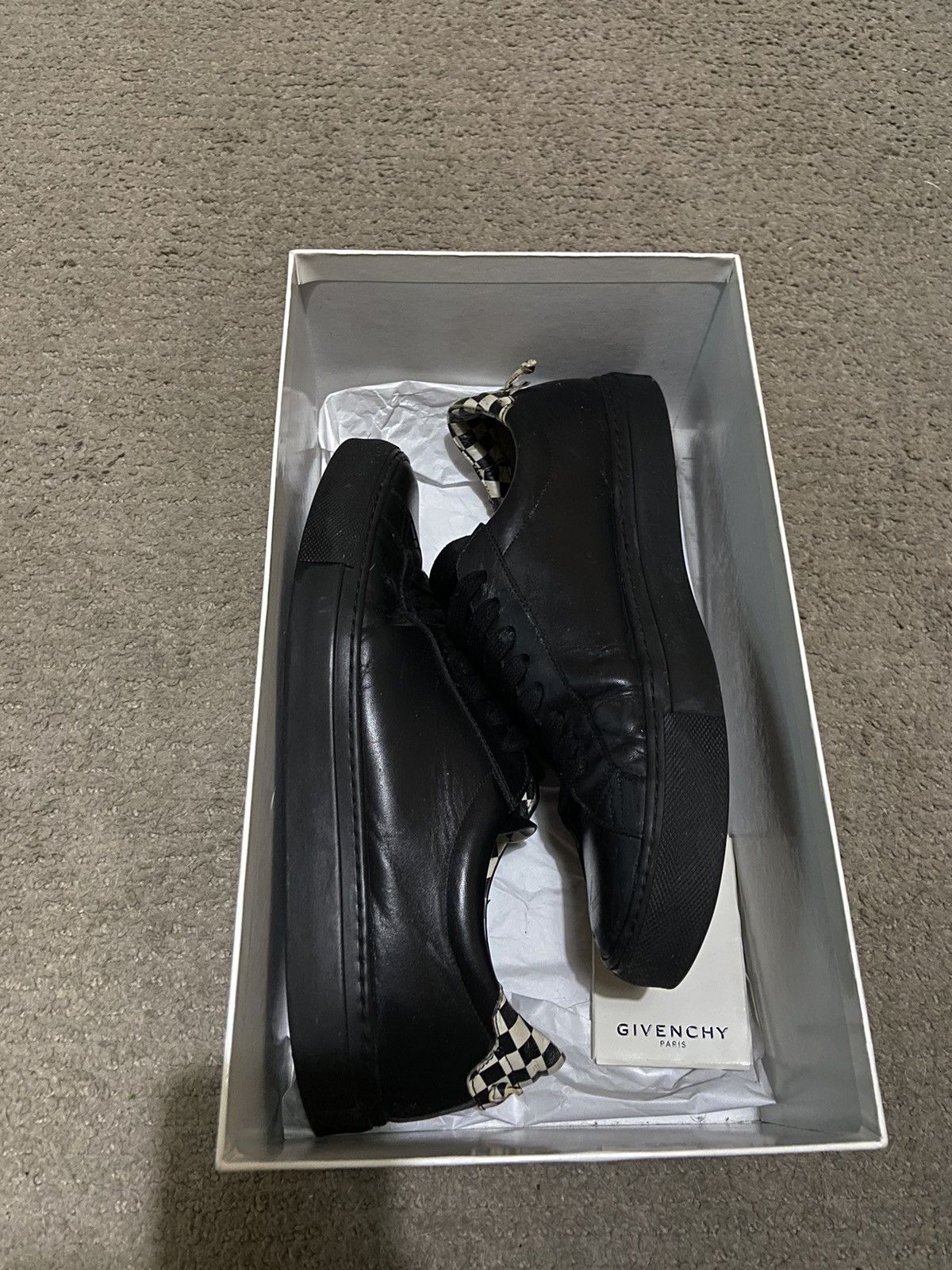 Designer × Givenchy Givenchy Urban Street Low - Checkered Black/White Size US 8.5 / EU 41-42 - 9 Thumbnail
