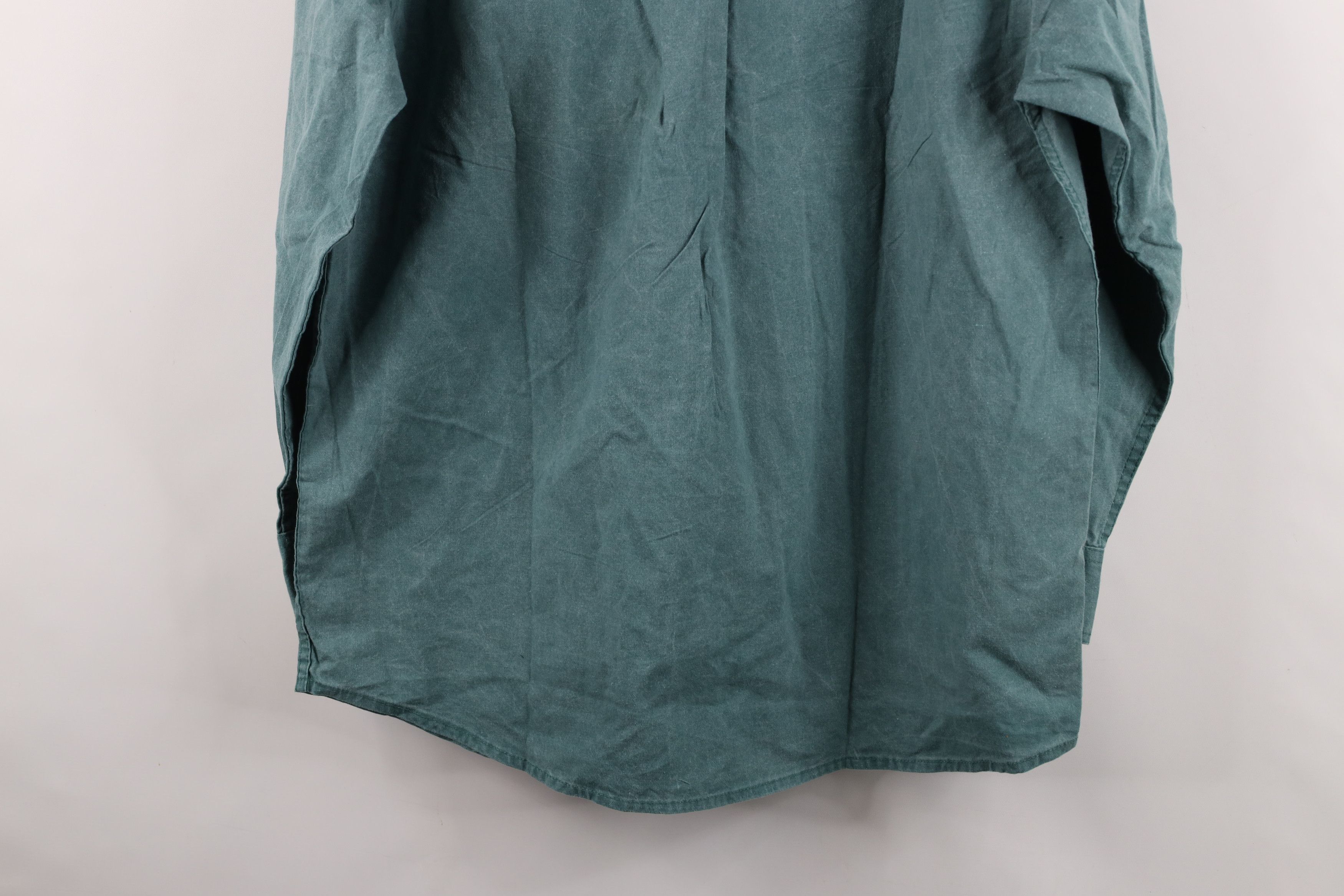 Vintage Vintage 90s Streetwear Stonewash Collared Button Shirt Size US S / EU 44-46 / 1 - 15 Thumbnail
