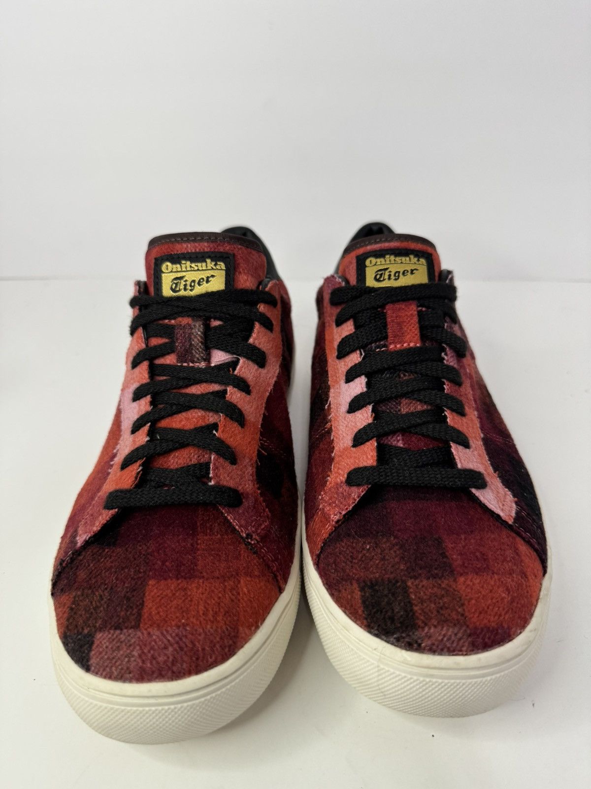Onitsuka Tiger Onitsuka Tiger Plaid Wool Low Top Red Black Men’s Size 9 Size US 9 / EU 42 - 3 Thumbnail