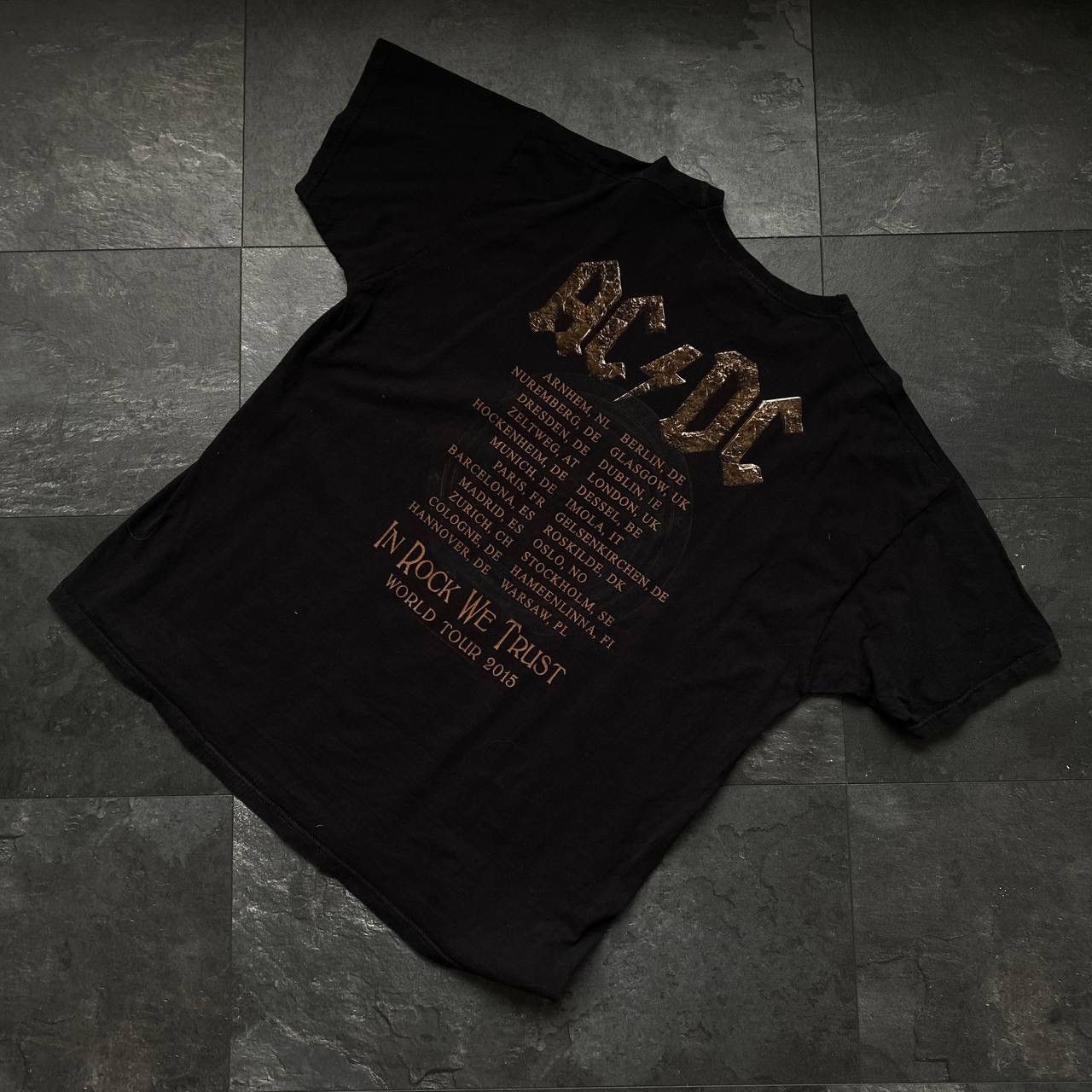 AC/DC × Vintage Vintage AC/DC rock or bust tee shirt 2015 Size US XXL / EU 58 / 5 - 6 Thumbnail