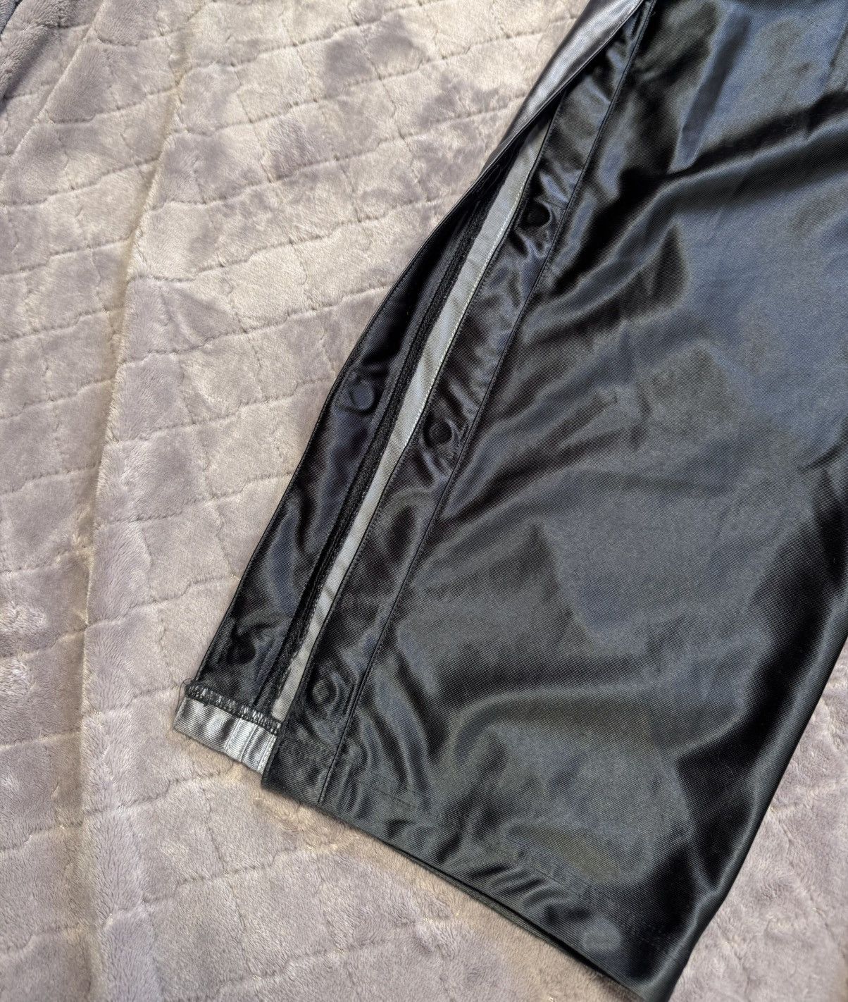 Adidas × Vintage Vintage Adidas Baggy Adibreak Track Pants Size US 34 / EU 50 - 16 Thumbnail