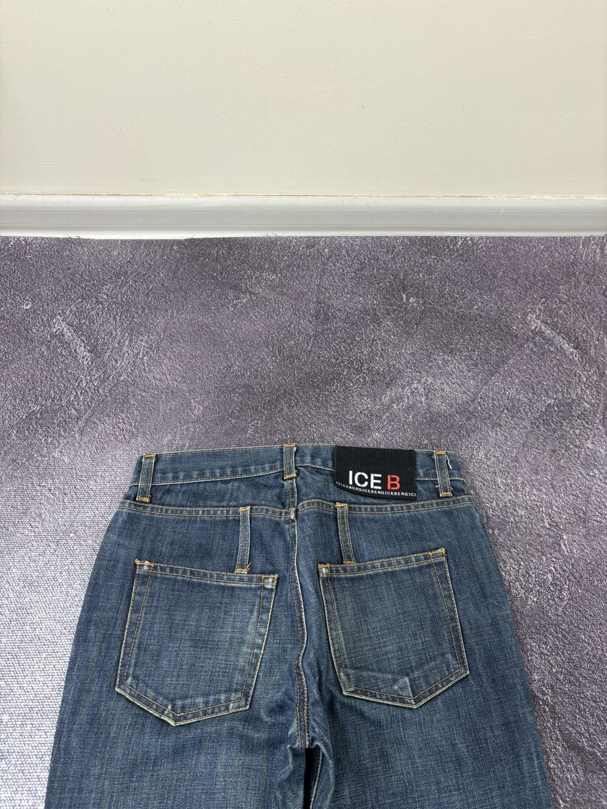 Iceberg Iceberg Vintage Women’s Blue Denim Slim Fit Luxury Jeans Size 26" / US 2 / IT 38 - 6 Thumbnail