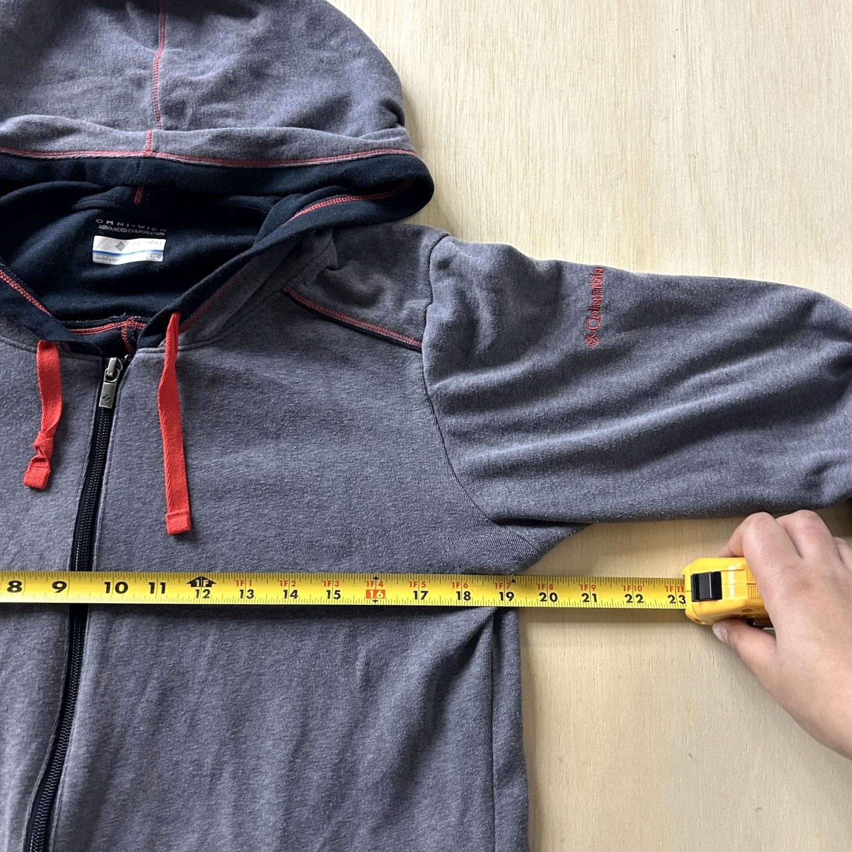 Vintage Columbia Hoodie Mens Large Gray Omni-Wick Full Zip Lightweight Sweatshirt Size US L / EU 52-54 / 3 - 5 Thumbnail