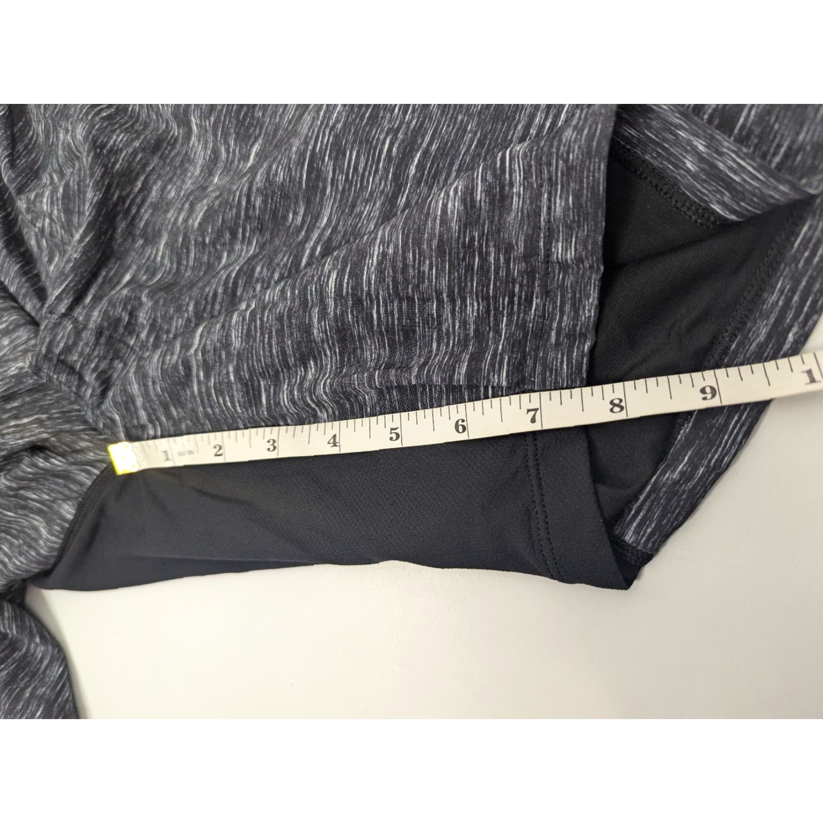 Lululemon Lululemon Running Shorts Space Dye Gray Black Men's Large Gym Athletic Space Mens Size US 33 - 4 Thumbnail