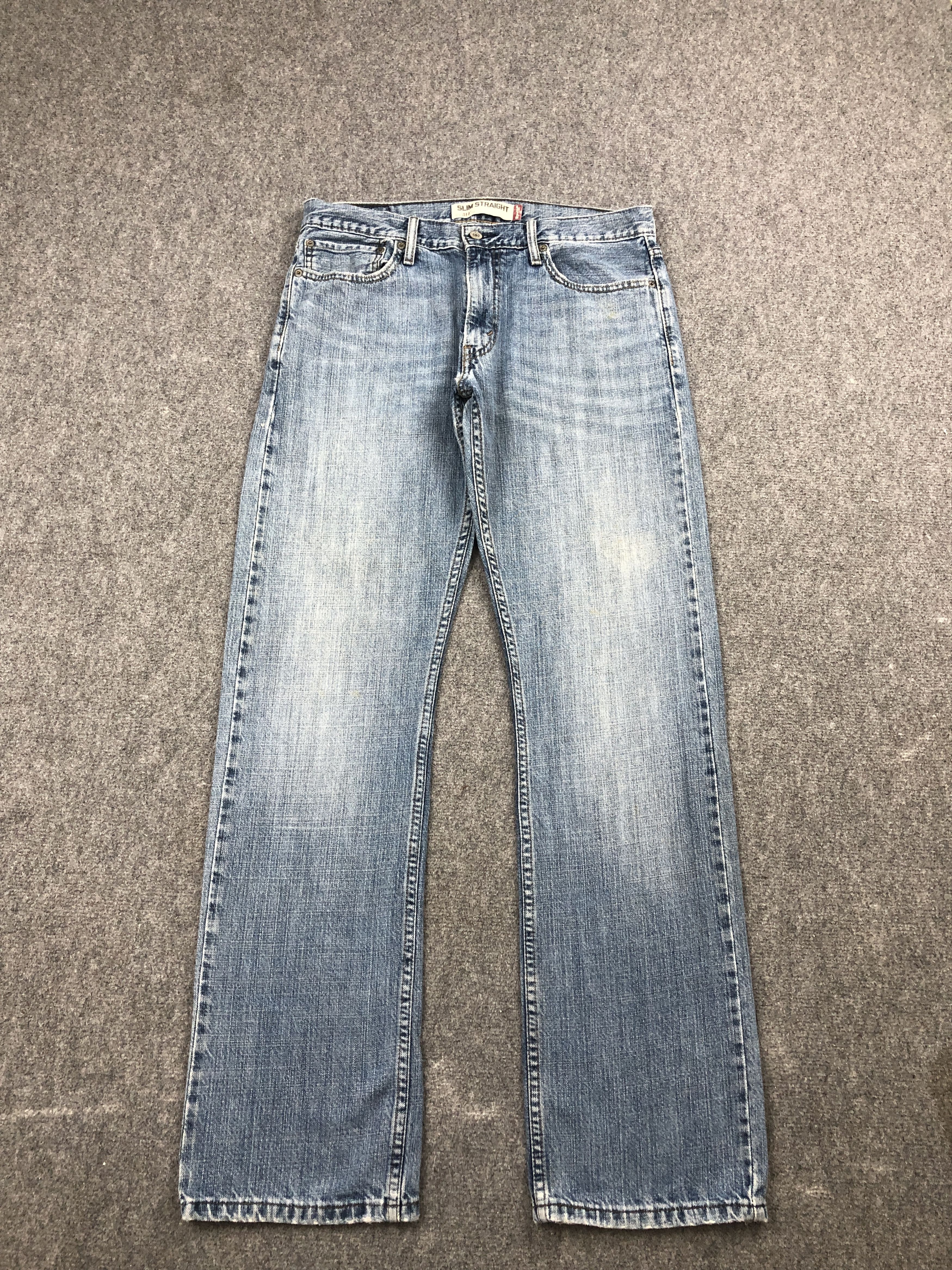 Levi's vIntage Levis 514 Lightwash Blue Jeans DP2429 Size US 33 - 1 Thumbnail