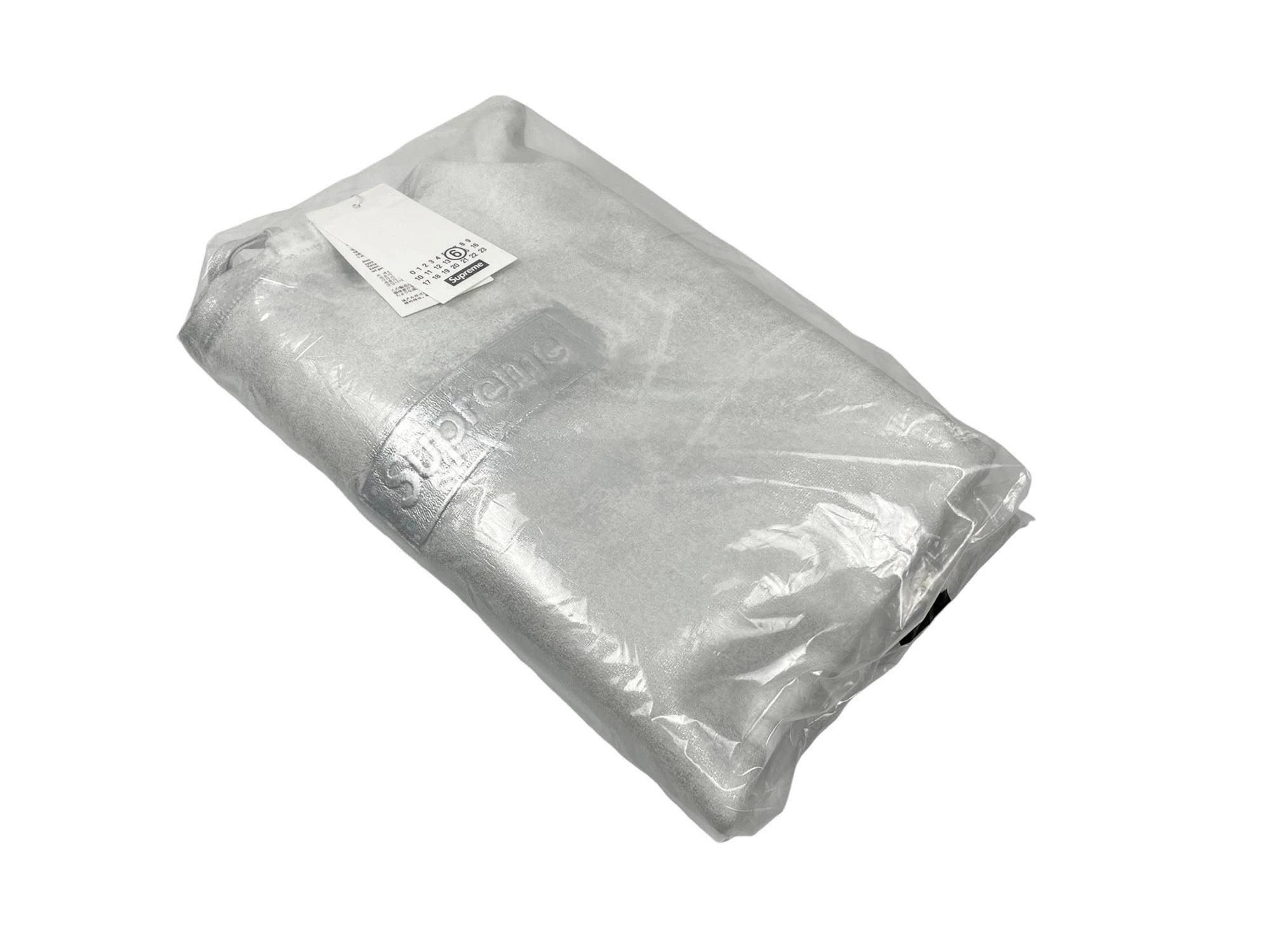 MM6 MM6 Maison Margiela x Supreme FOIL Bogo Hoodie Size US L / EU 52-54 / 3 - 2 Thumbnail