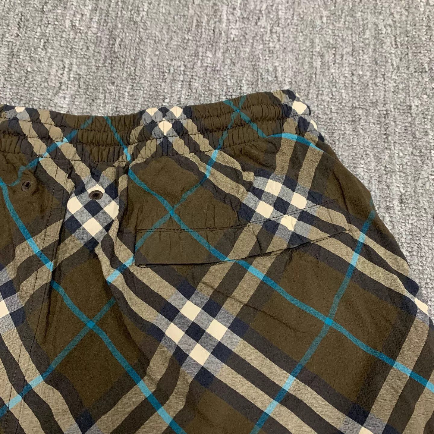 Burberry Burberry Check Shorts L 95 New #14110 Size US 34 / EU 50 - 8 Thumbnail