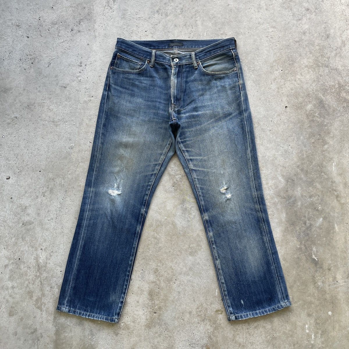 Japanese Brand Vintage Japanese Distressed Jeans Denim Faded Pants W34 Size US 34 / EU 50 - 1 Thumbnail