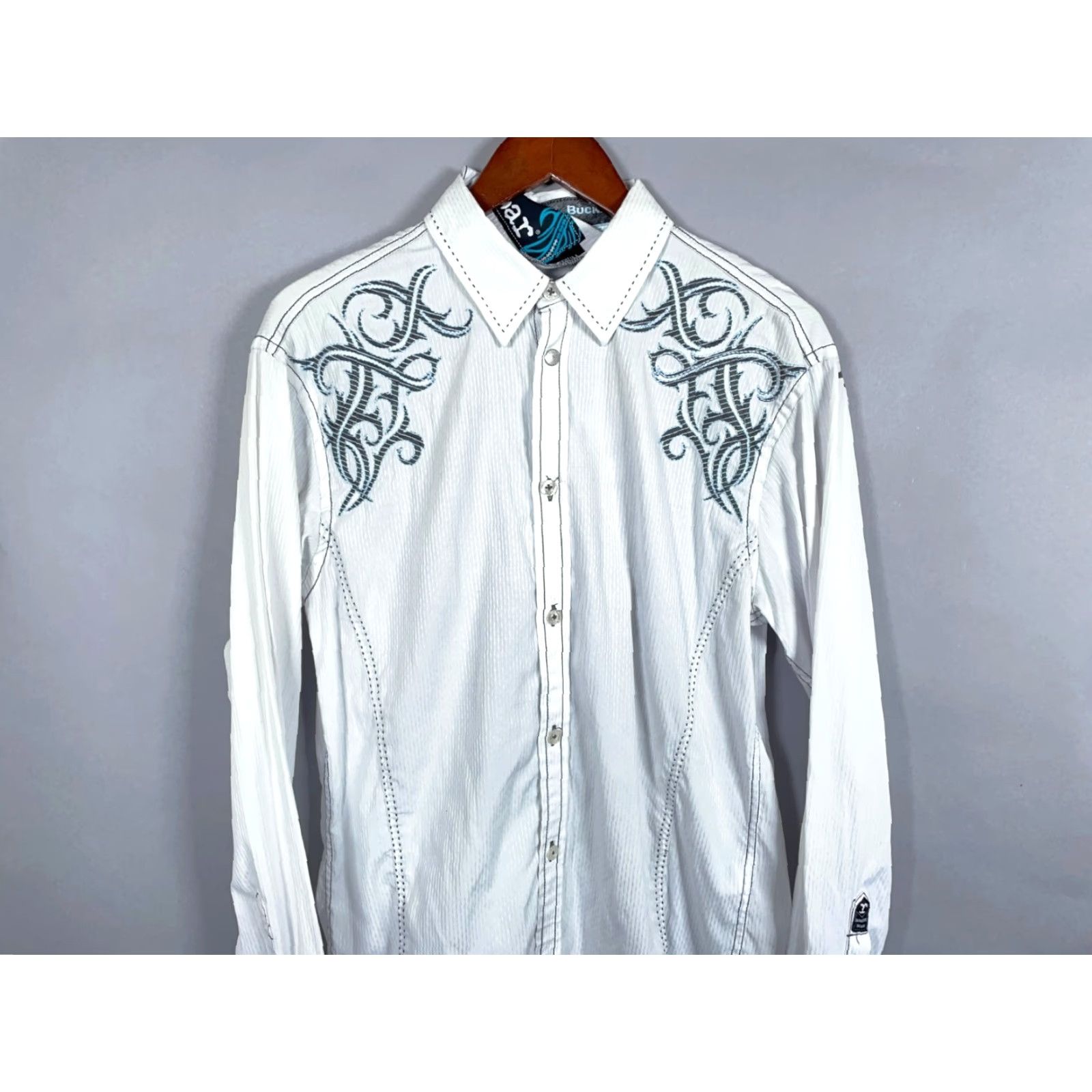 Roar VINTAGE Roar Embroidered Tribal Long Sleeve Shirt Adult Medium White Pinstripe Buckle Size US M / EU 48-50 / 2 - 4 Thumbnail