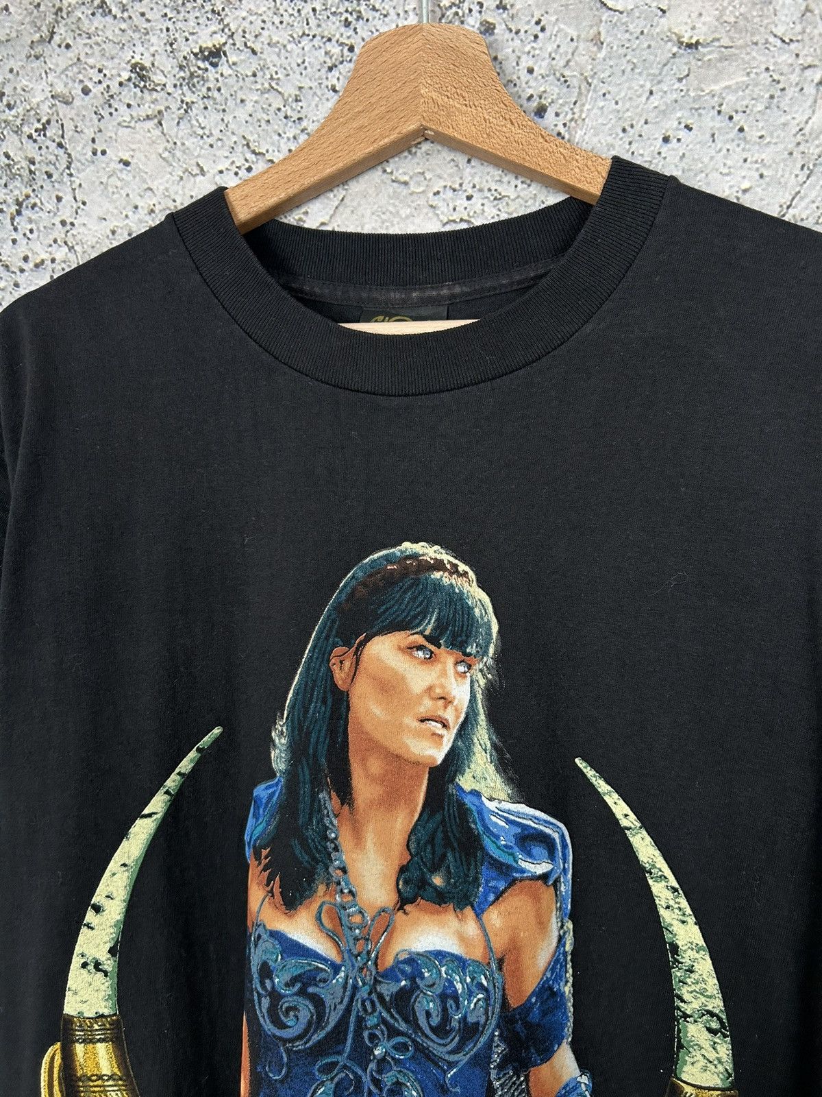 Vintage Vintage 1996 Xena Warrior Princes Movie Series Graphic Tee Size US L / EU 52-54 / 3 - 4 Thumbnail