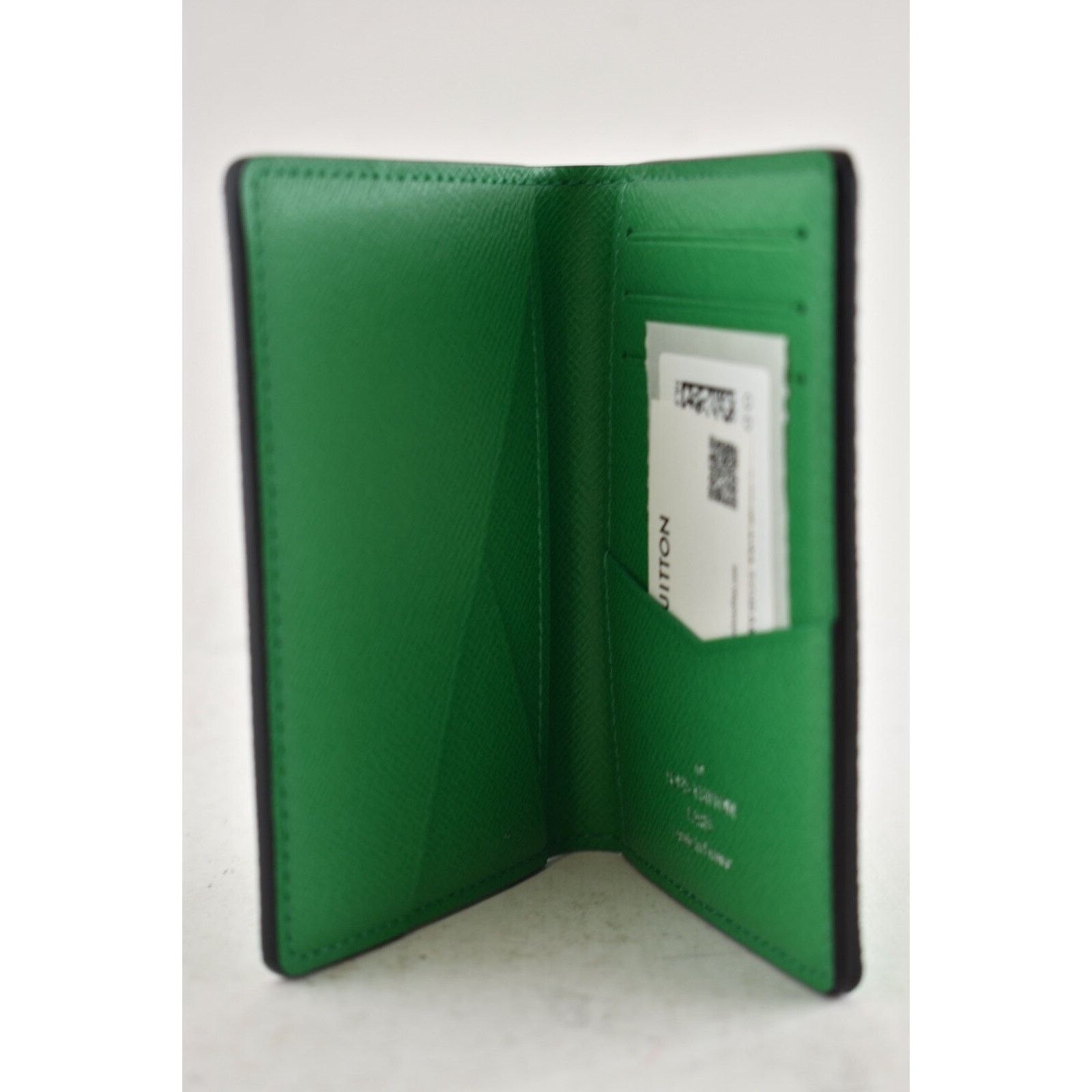 Louis Vuitton Louis Vuitton Green Monogram Logo Pocket Organizer Wallet Size ONE SIZE - 8 Thumbnail