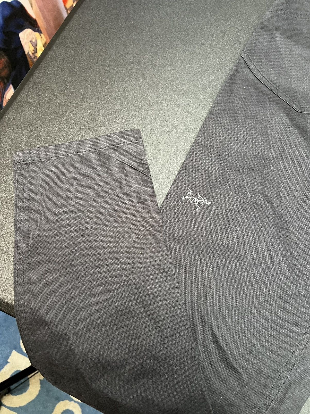 Arc'teryx Womens Arcteryx gray/carbon pants size 6 murrin womens pants Size 28" / US 6 / IT 42 - 10 Thumbnail