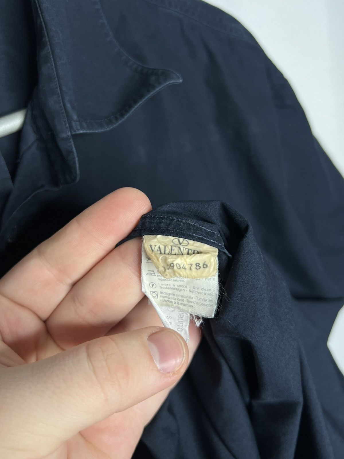 Valentino Vintage Valentino Luxury Shirt Tee Short Sleeve Navy Blue Size US XXL / EU 58 / 5 - 9 Thumbnail