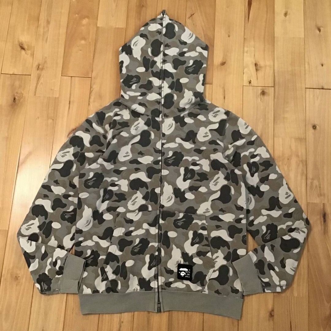 Bape BAPE camo full zip hoodie a bathing ape NIGO Size US S / EU 44-46 / 1 - 1 Thumbnail