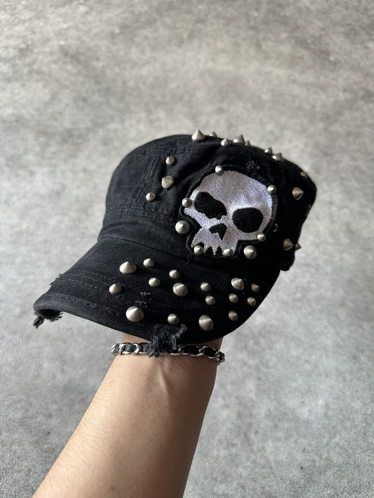If Six Was Nine If six was nine studded punk skull cadet hat lgb Size ONE SIZE - 1 Thumbnail