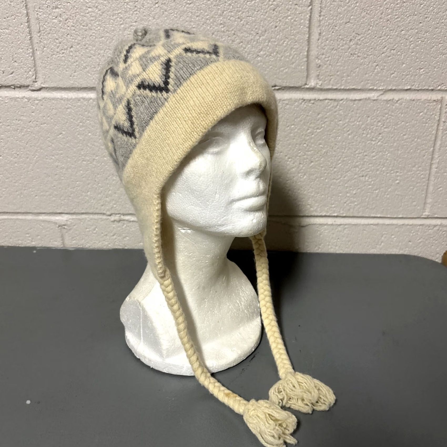 Patagonia Patagonia Beanie Womens OS Fleece Lined Knit Chullo Hat Aztec Diamond Earflap Size ONE SIZE - 2 Thumbnail