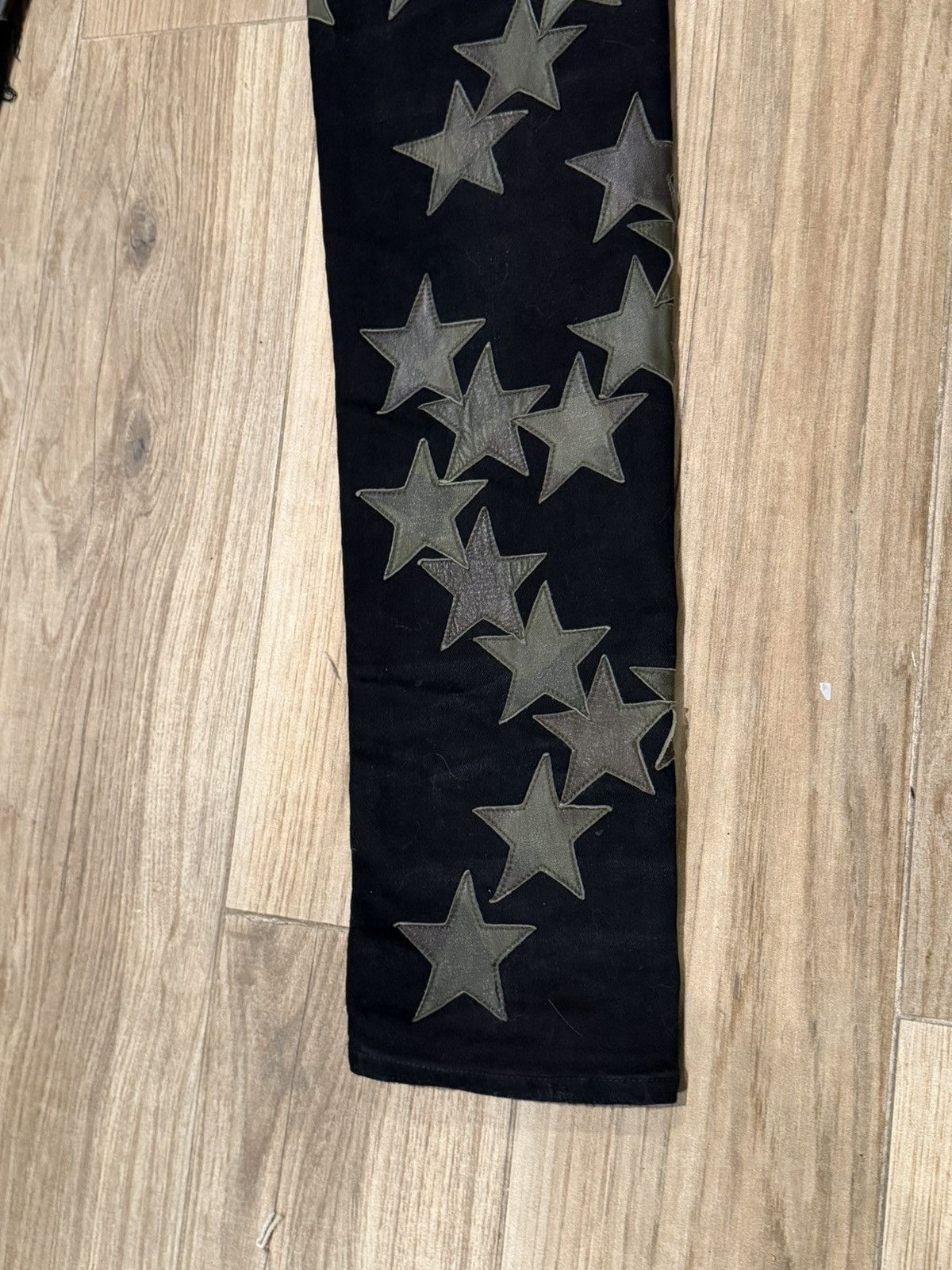 Amiri Amiri X Chemist Camo Leather Star Patch Blk Denim Jeans Size US 32 / EU 48 - 14 Thumbnail