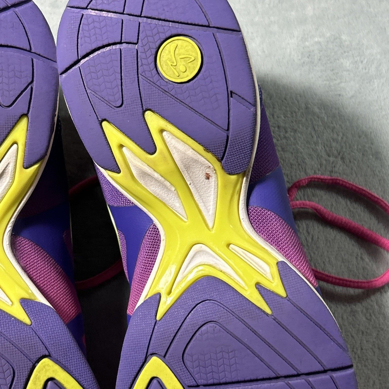 Nike Zumba Flex Z Slide Sneaker Shoe Wmn 9 Retro Faded Remix Size US 9 / IT 39 - 9 Thumbnail