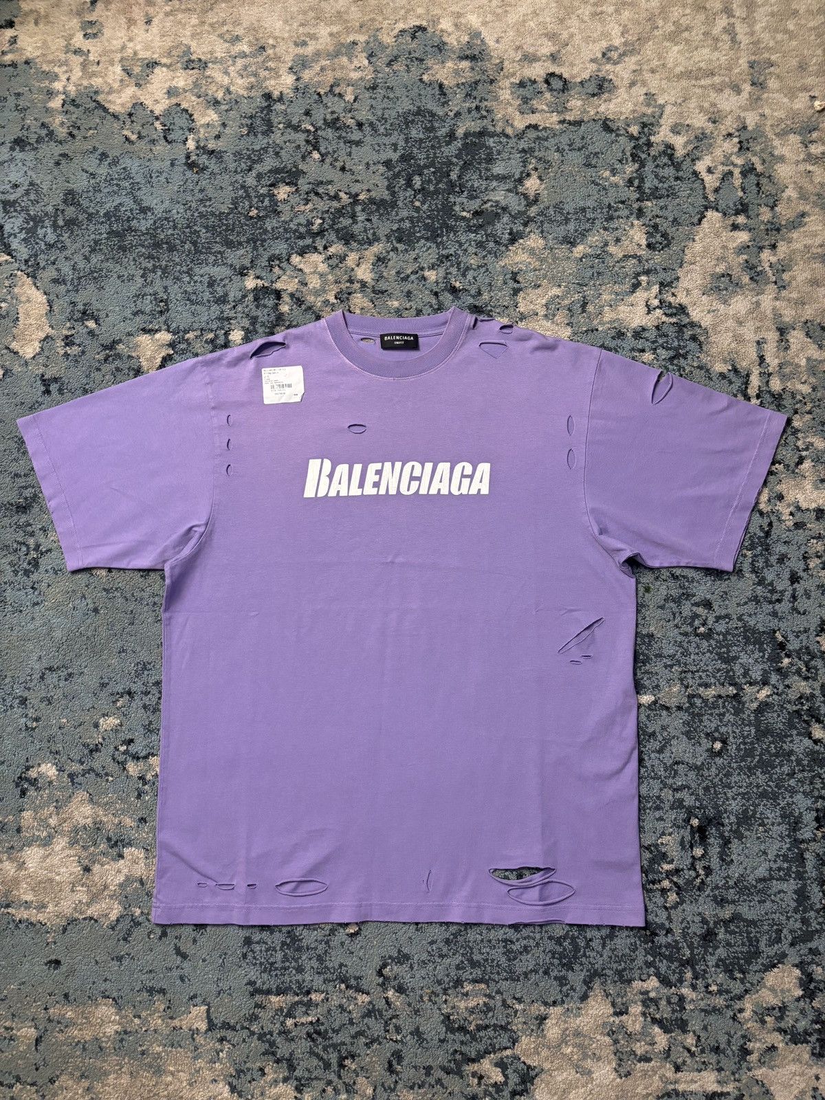 Balenciaga Balenciaga Oversized Distressed T Shirt Size XS Fits XL-XXL Size US XL / EU 56 / 4 - 1 Thumbnail