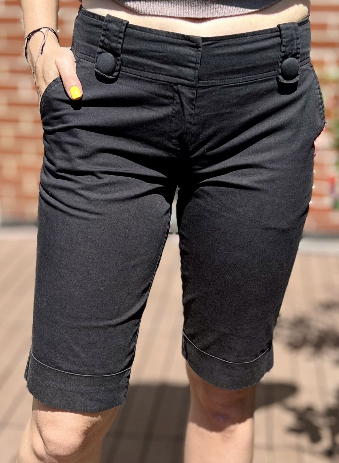 Forever 21 Forever 21 Shorts Sz S Long Black Womens Smart Casual Size 27" / US 4 / IT 40 - 1 Thumbnail