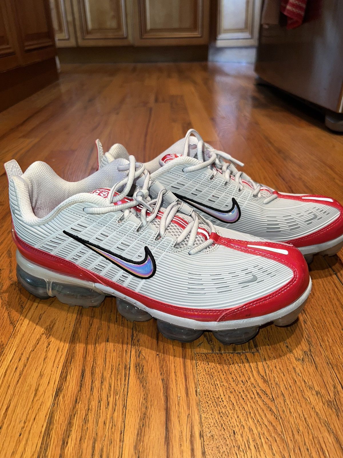 Vapormax 360 White Grey Red Vapormax Nike Air Vapormax 360 Running