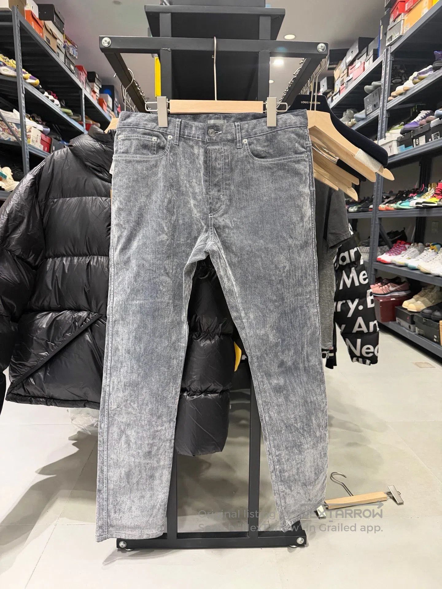 Dior Dior Gray Embroidered Logo Jeans. Size US 33 - 1 Thumbnail