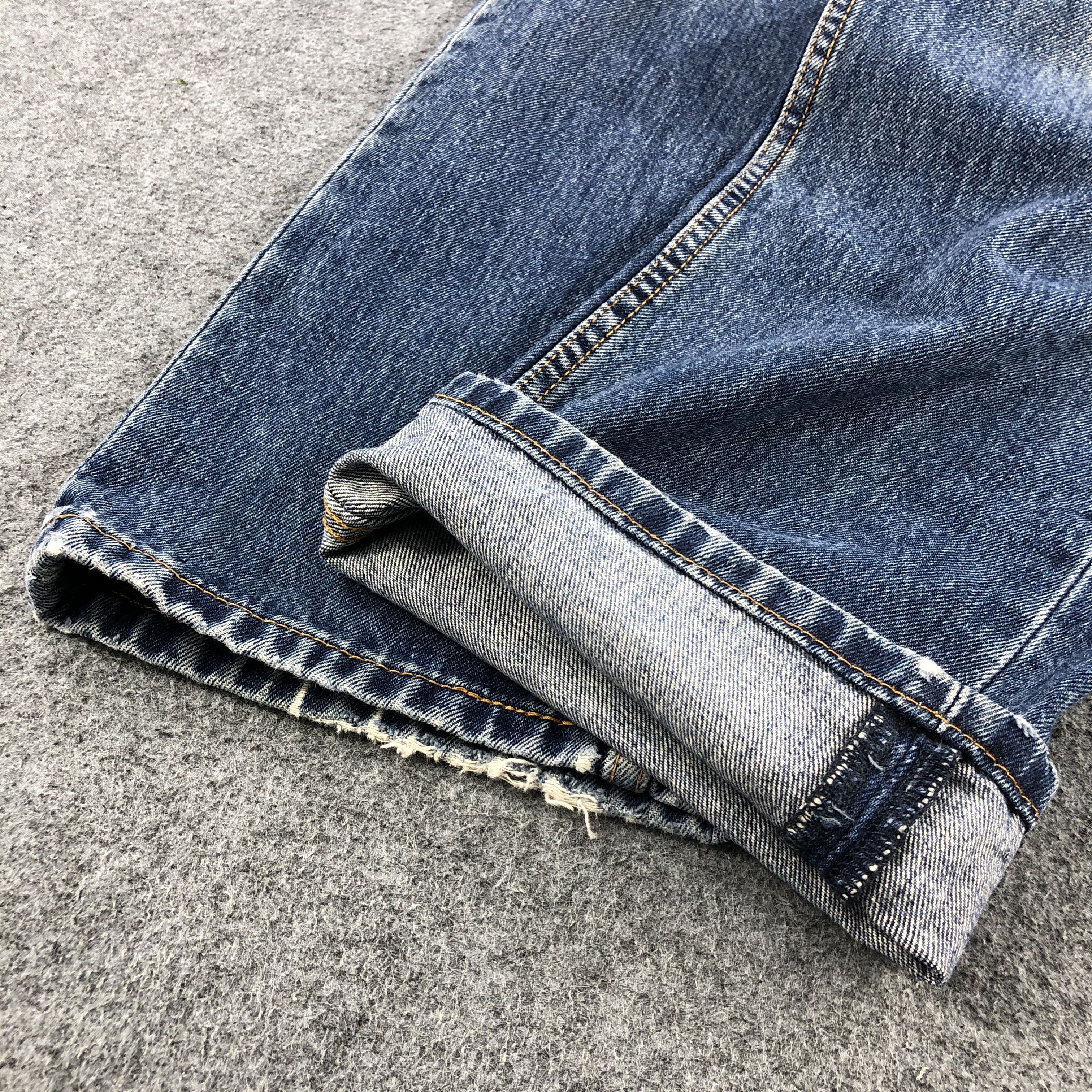Levi's Vintage Levis 505 Jeans-JM1104 Size US 35 - 7 Thumbnail