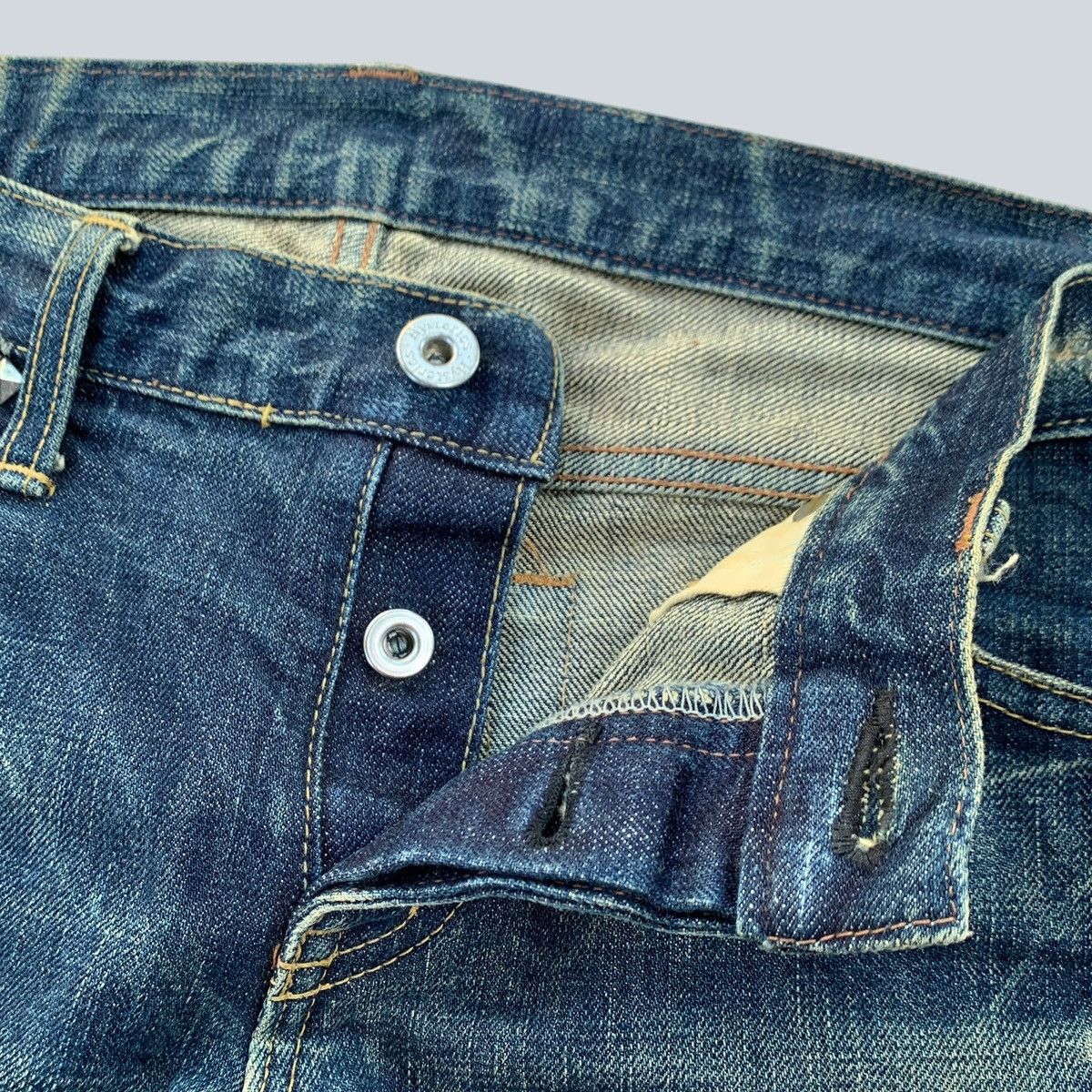 Hysteric Glamour × Swarovski Hysteric Glamour Distressed Denim with Swarovski Crystals Size 33" - 4 Thumbnail