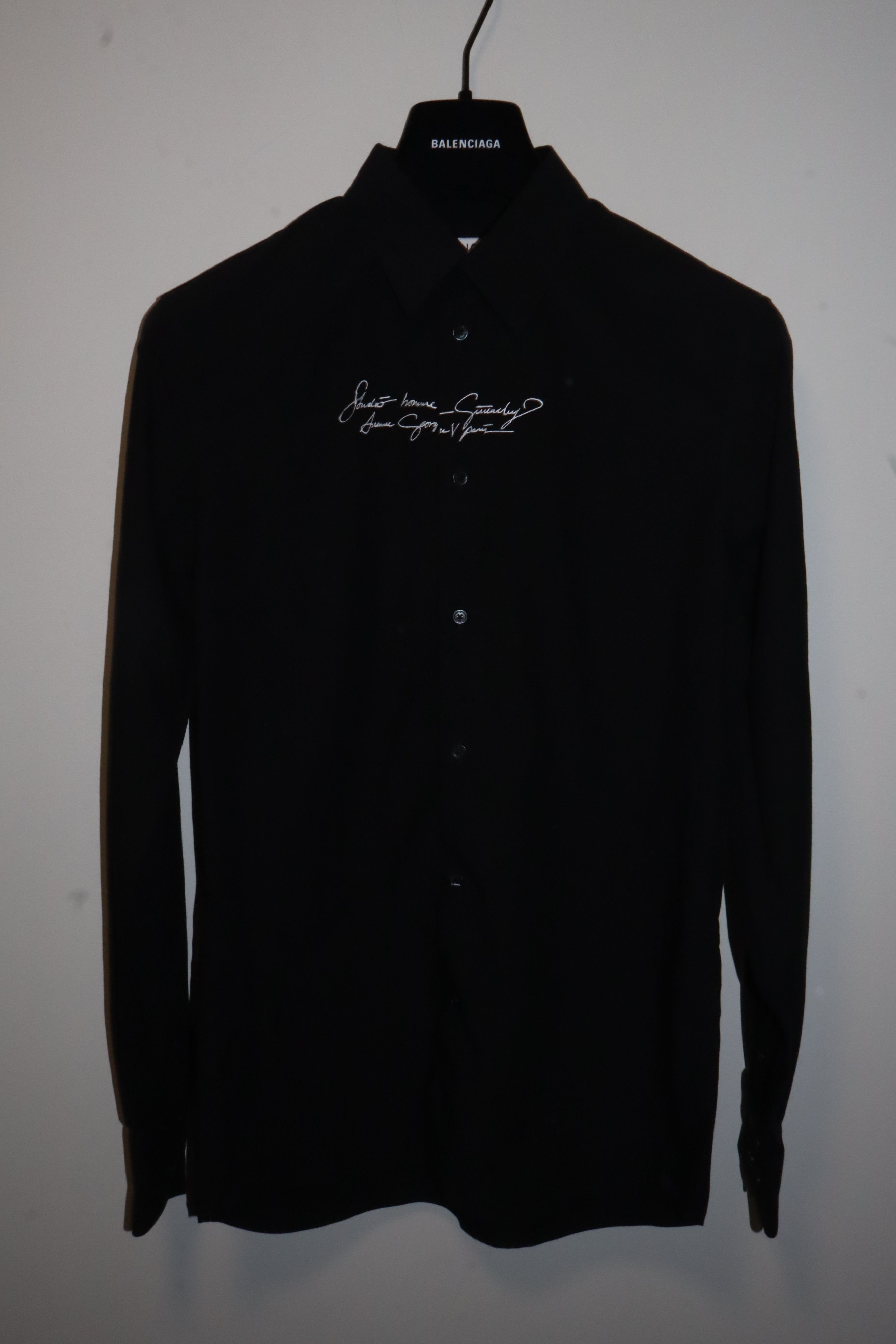 Givenchy Embroidered logoshirt Size US S / EU 44-46 / 1 - 1 Thumbnail